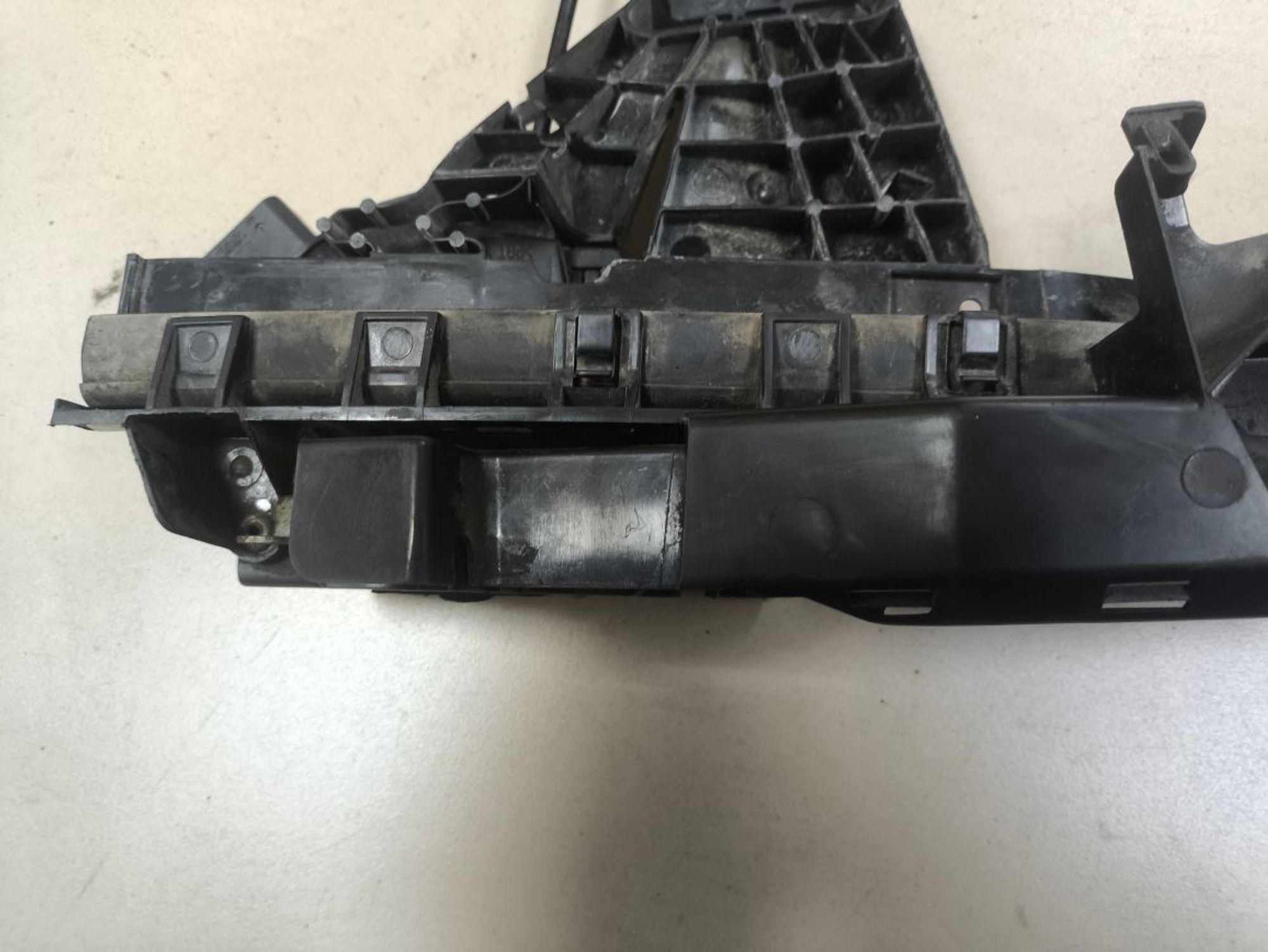 https://ycs.partsauto.market/partsauto-images/thmbs/userImages/a2d258a61cc08549ac0329b7373022c0/part/d96bde8a-6477-4fbe-b900-4c624271854e_1781703005481.jpg