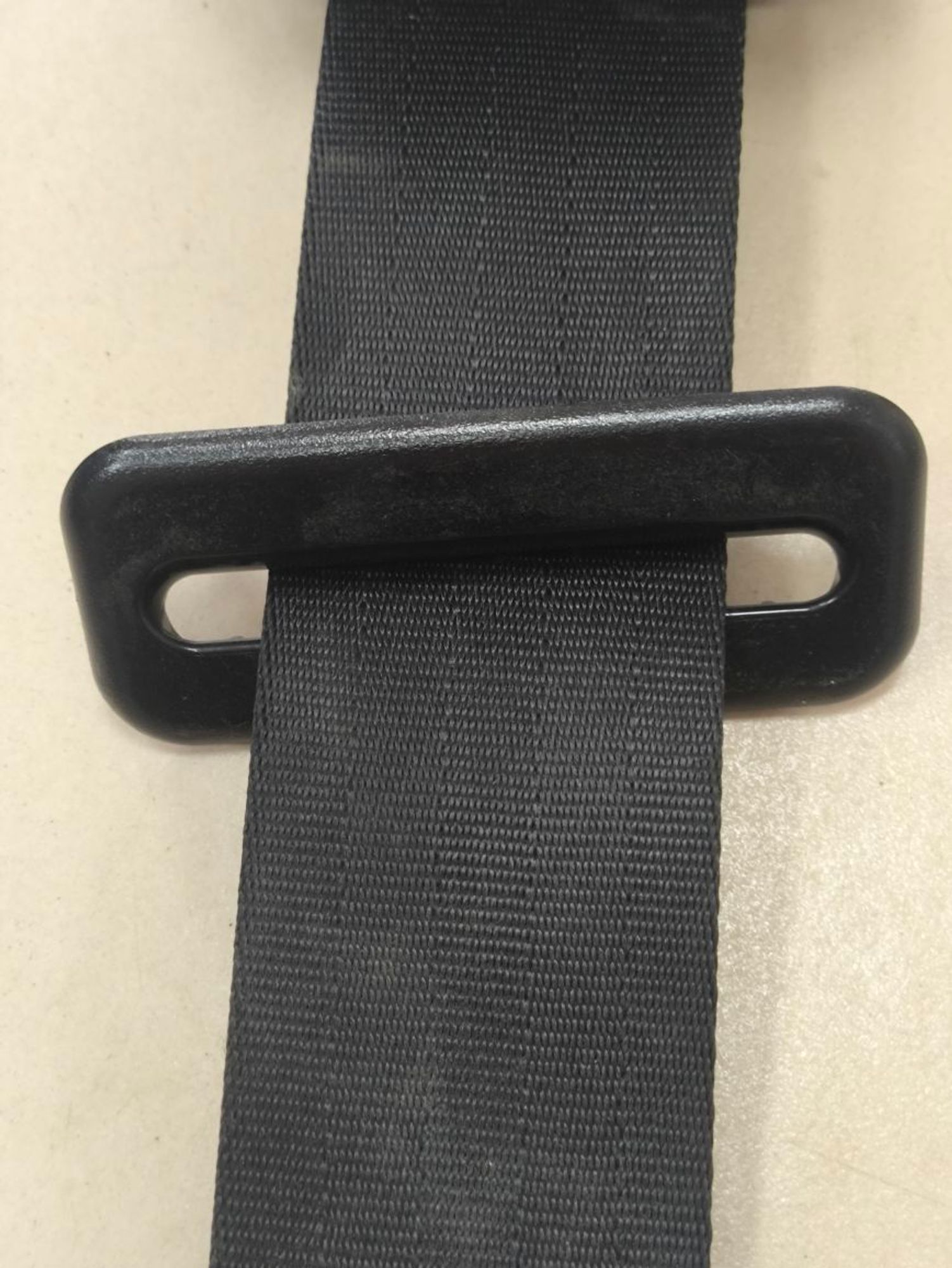 https://ycs.partsauto.market/partsauto-images/thmbs/userImages/a2d258a61cc08549ac0329b7373022c0/part/d9fb6195-a9b2-4f71-aad0-d34c099826f9_1784816000973.jpg