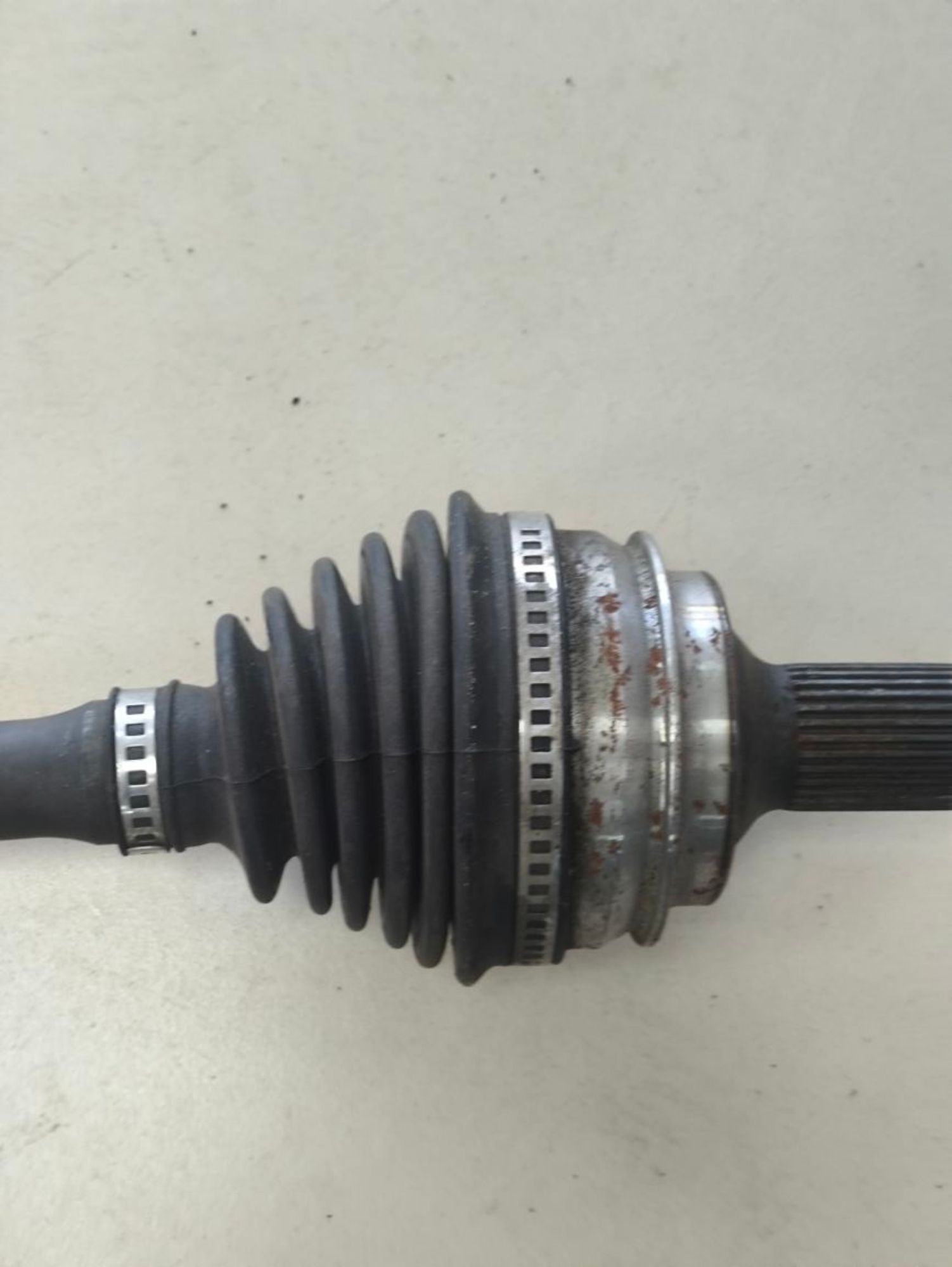 https://ycs.partsauto.market/partsauto-images/thmbs/userImages/a2d258a61cc08549ac0329b7373022c0/part/db0d7168-5014-4463-99f0-84e6a9e2b802_1786530490581.jpg