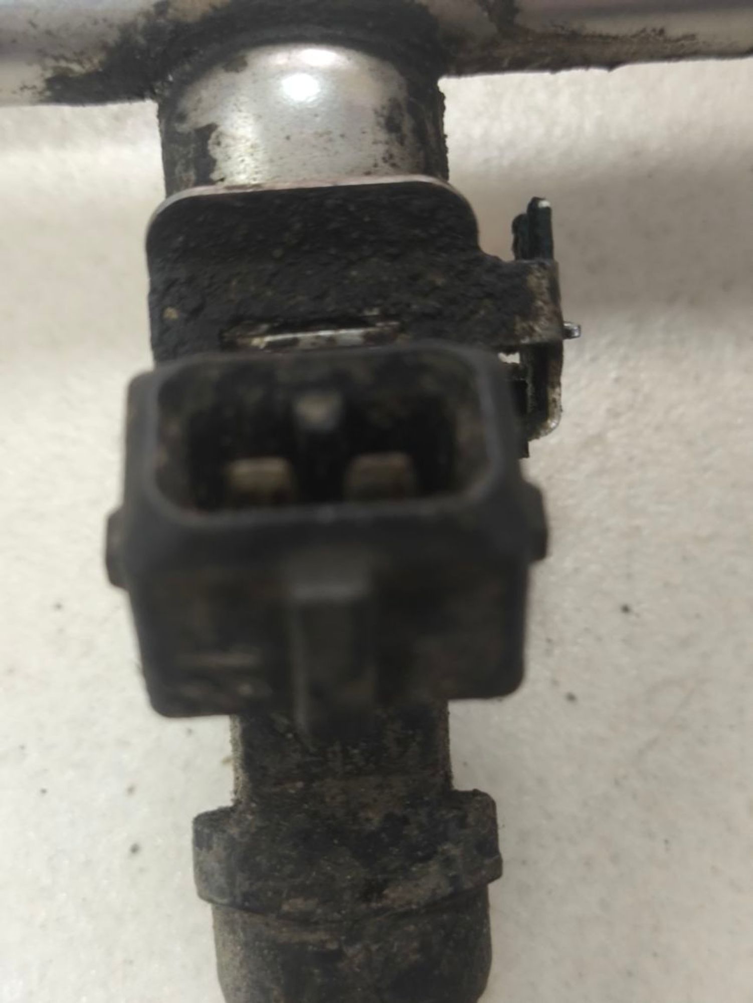 https://ycs.partsauto.market/partsauto-images/thmbs/userImages/a2d258a61cc08549ac0329b7373022c0/part/db5f8f59-5a7e-43bc-829c-e8f8f99ef43d_1781961165426.jpg