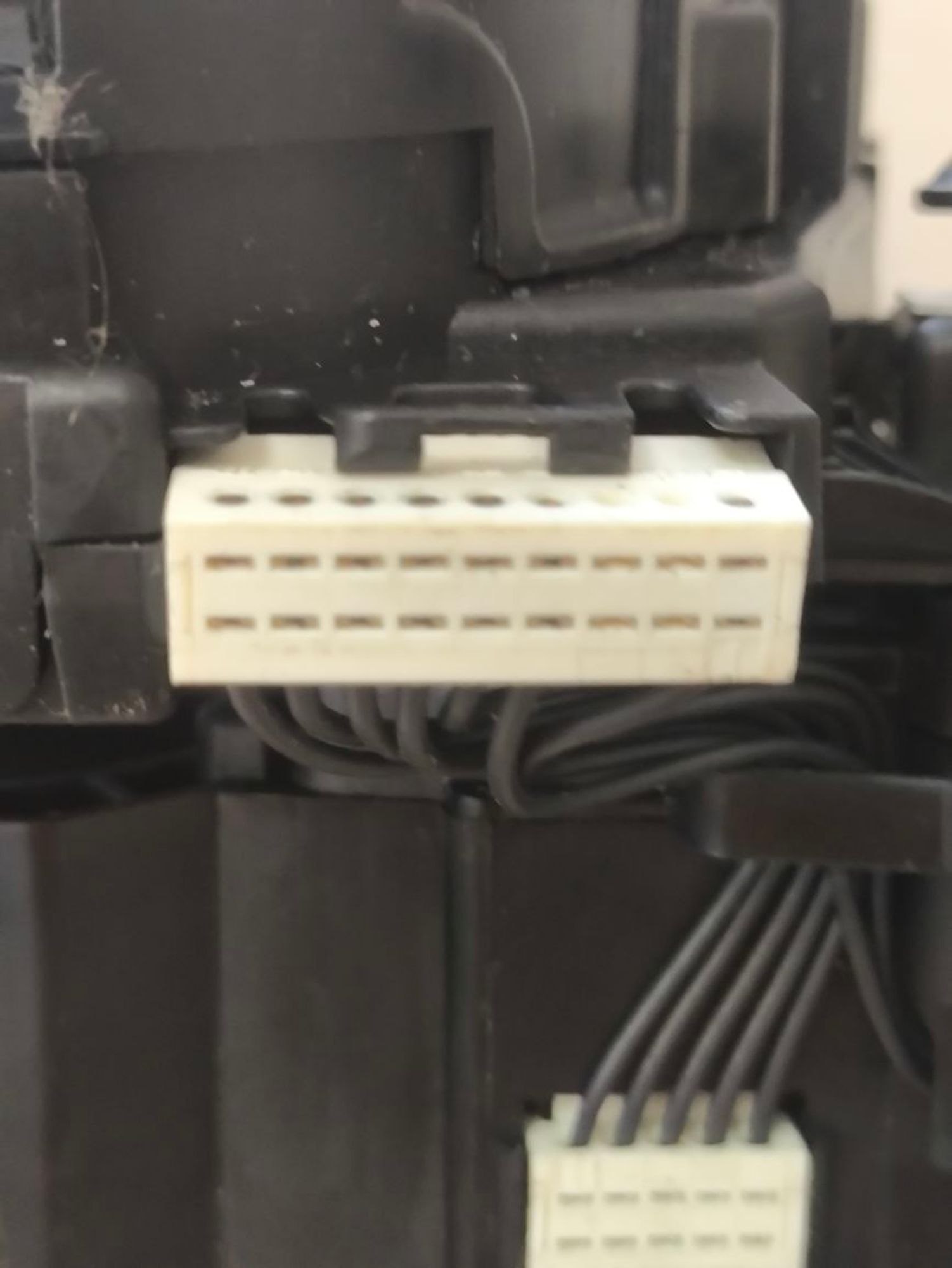 https://ycs.partsauto.market/partsauto-images/thmbs/userImages/a2d258a61cc08549ac0329b7373022c0/part/dbfef0f9-53f2-4218-a169-c0491c21820a_1782393514087.jpg
