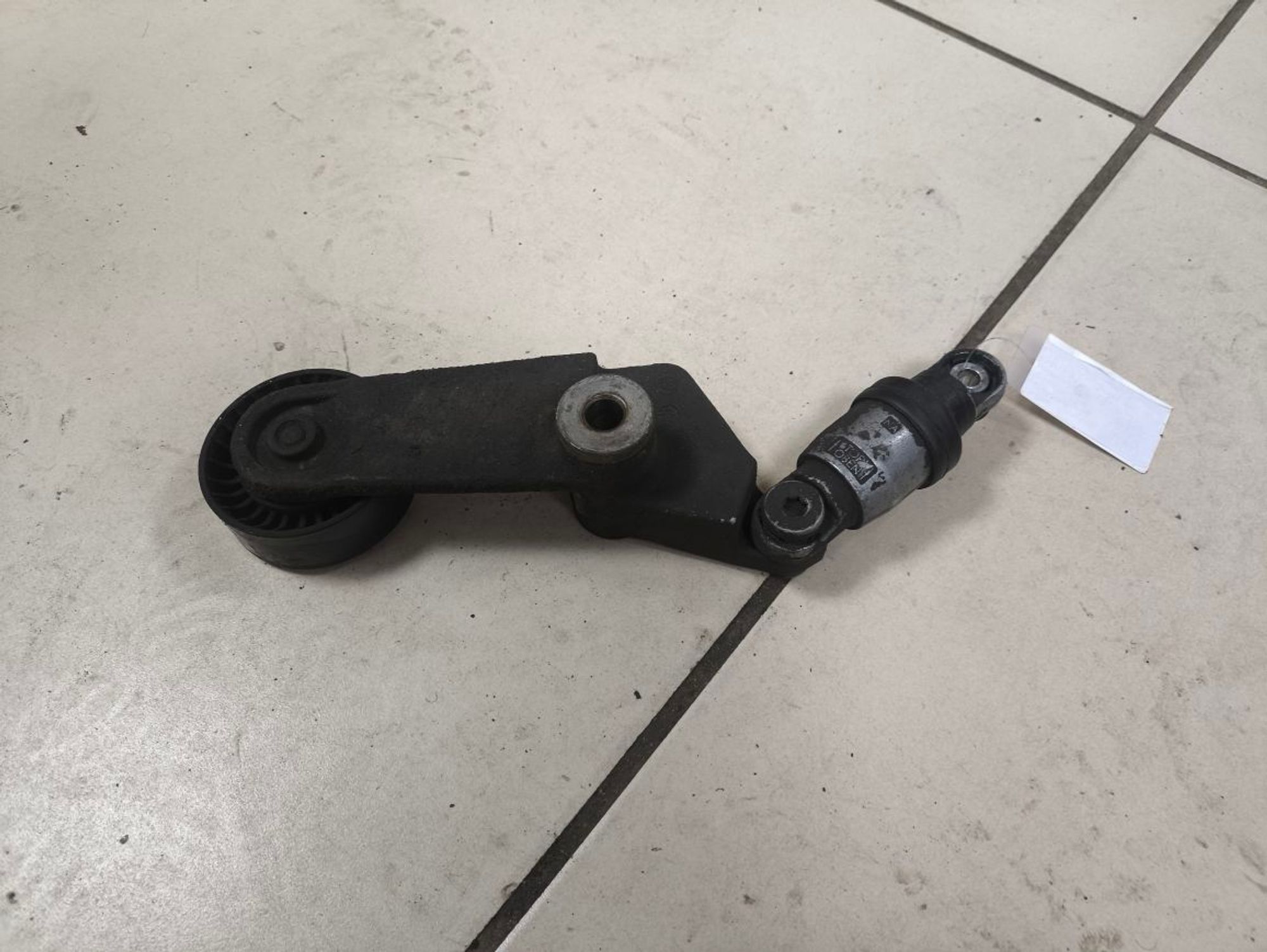 https://ycs.partsauto.market/partsauto-images/thmbs/userImages/a2d258a61cc08549ac0329b7373022c0/part/df376e90-67c5-483b-9d6b-2b64f84ff40a_1787039439359.jpg