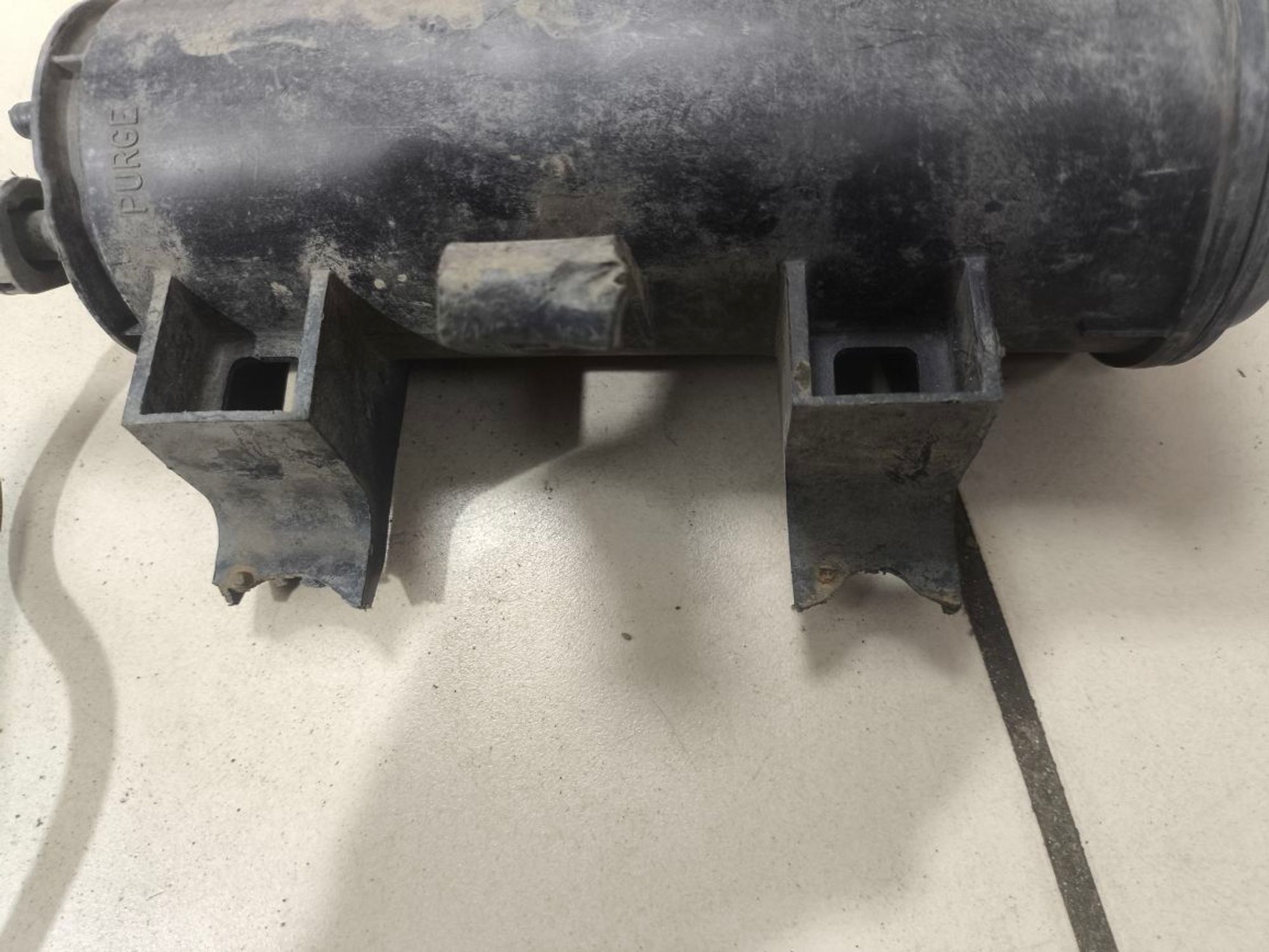 https://ycs.partsauto.market/partsauto-images/thmbs/userImages/a2d258a61cc08549ac0329b7373022c0/part/df9b9247-8ae6-49bc-81e8-08659f4bb191_1782113635807.jpg