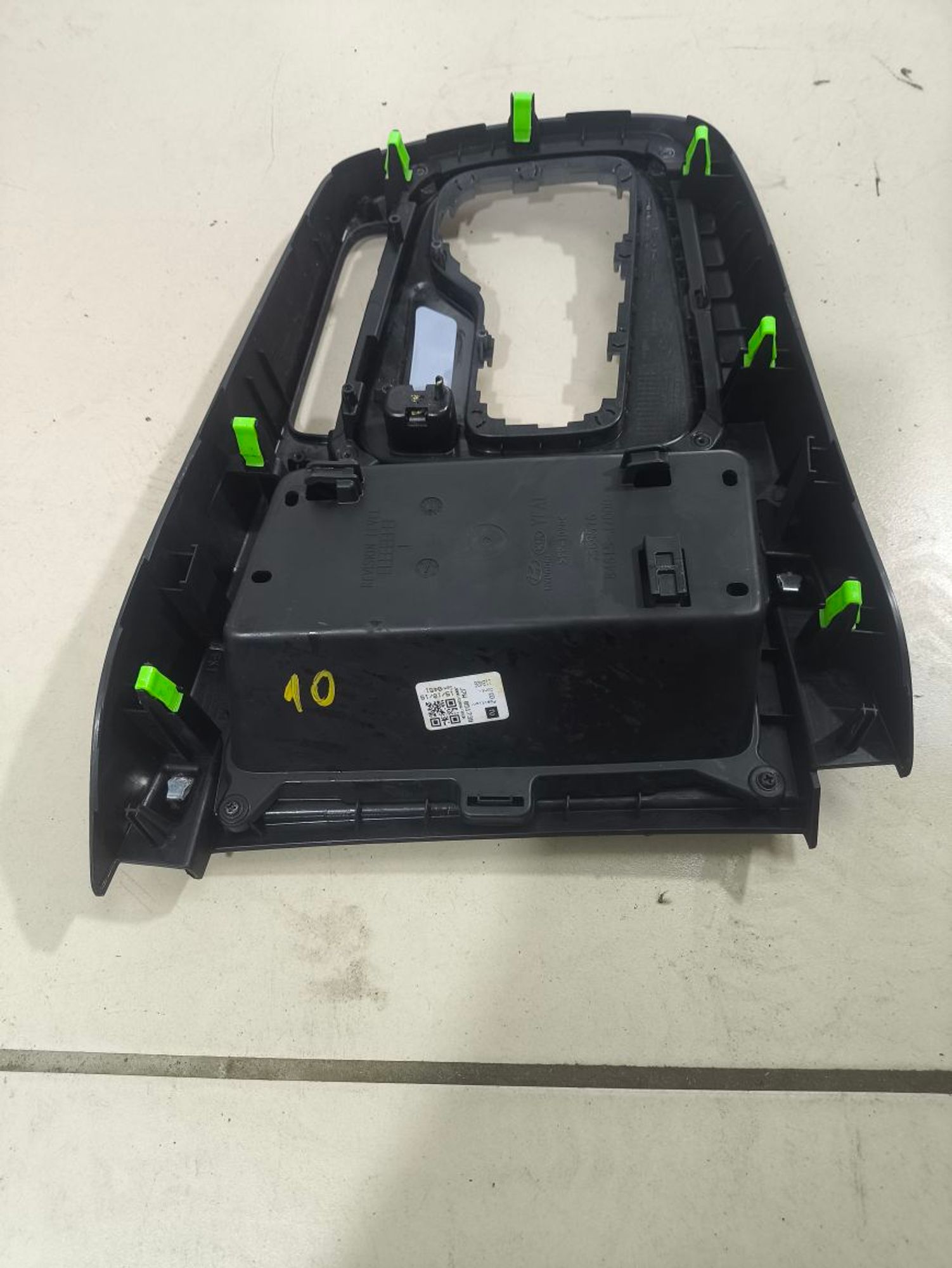https://ycs.partsauto.market/partsauto-images/thmbs/userImages/a2d258a61cc08549ac0329b7373022c0/part/e0baf4d5-c15e-4fd1-ba4a-c541df31b8ba_1780486666623.jpg