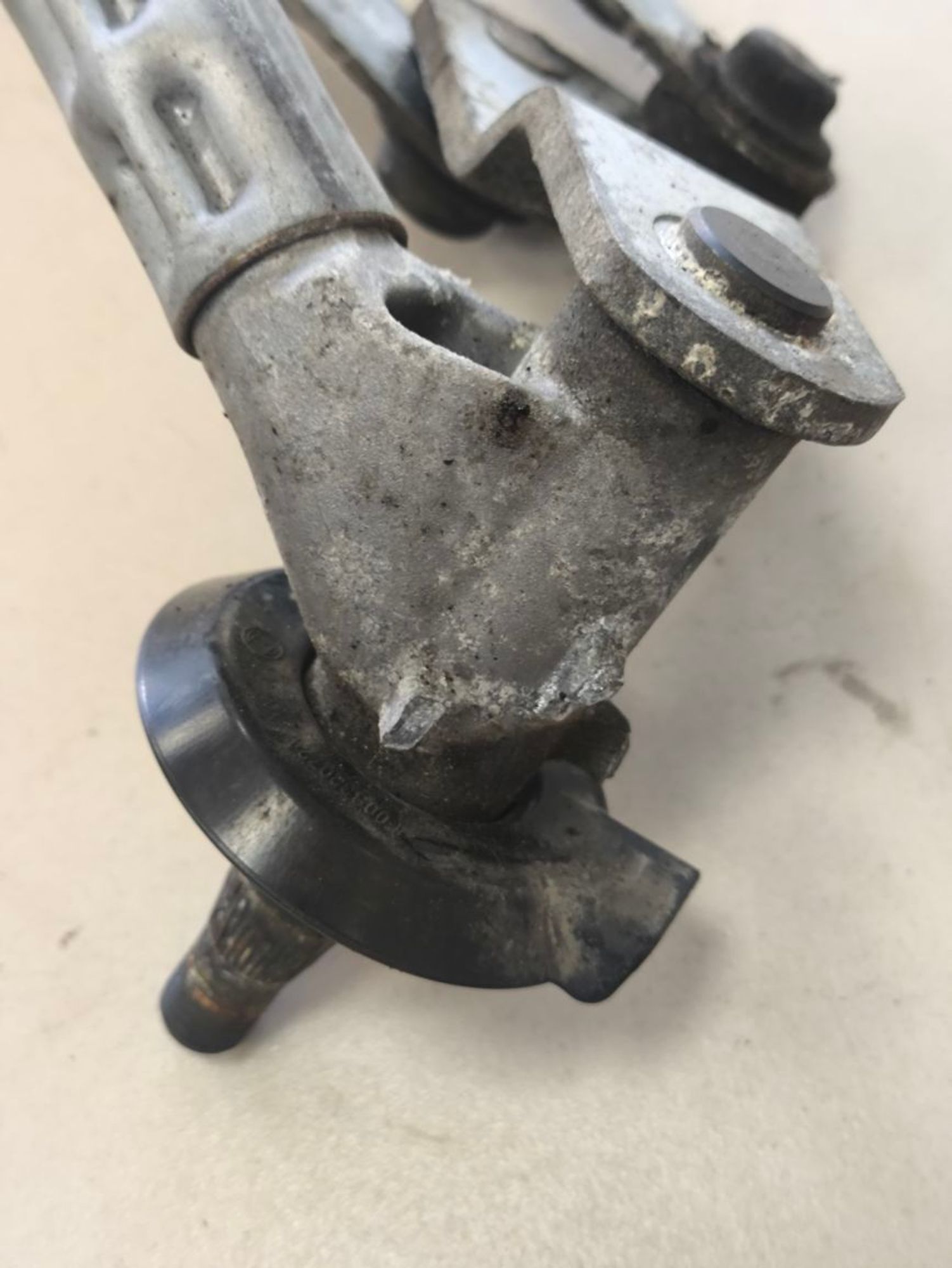 https://ycs.partsauto.market/partsauto-images/thmbs/userImages/a2d258a61cc08549ac0329b7373022c0/part/e15c5682-fd23-4311-9c7e-2abff1793600_1786538456538.jpg