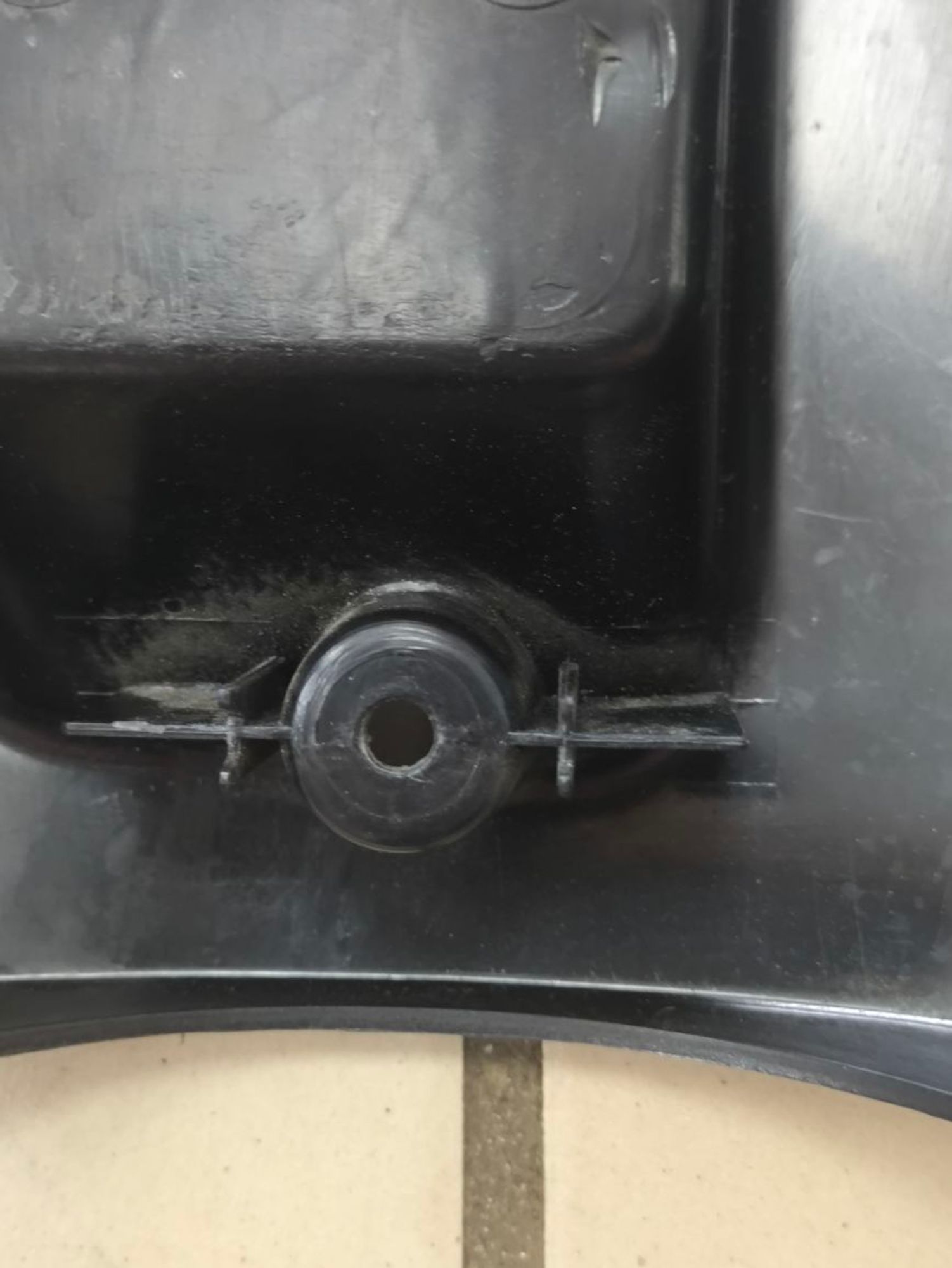 https://ycs.partsauto.market/partsauto-images/thmbs/userImages/a2d258a61cc08549ac0329b7373022c0/part/e282d1d4-1935-4c2d-ae11-14684368ddd8_1784810981196.jpg