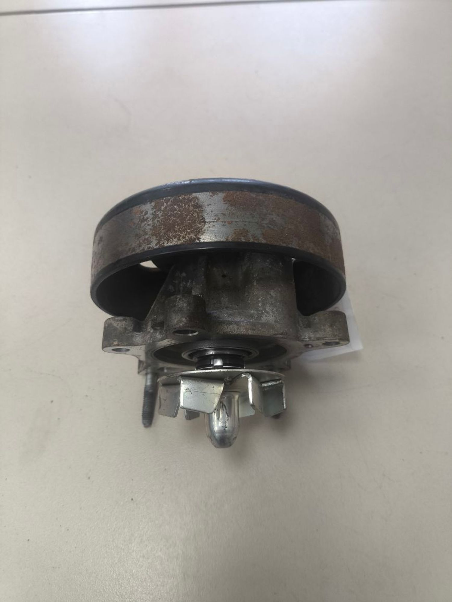 https://ycs.partsauto.market/partsauto-images/thmbs/userImages/a2d258a61cc08549ac0329b7373022c0/part/e2e7452a-a067-45cd-858f-3179b5921ca7_1786095352401.jpg