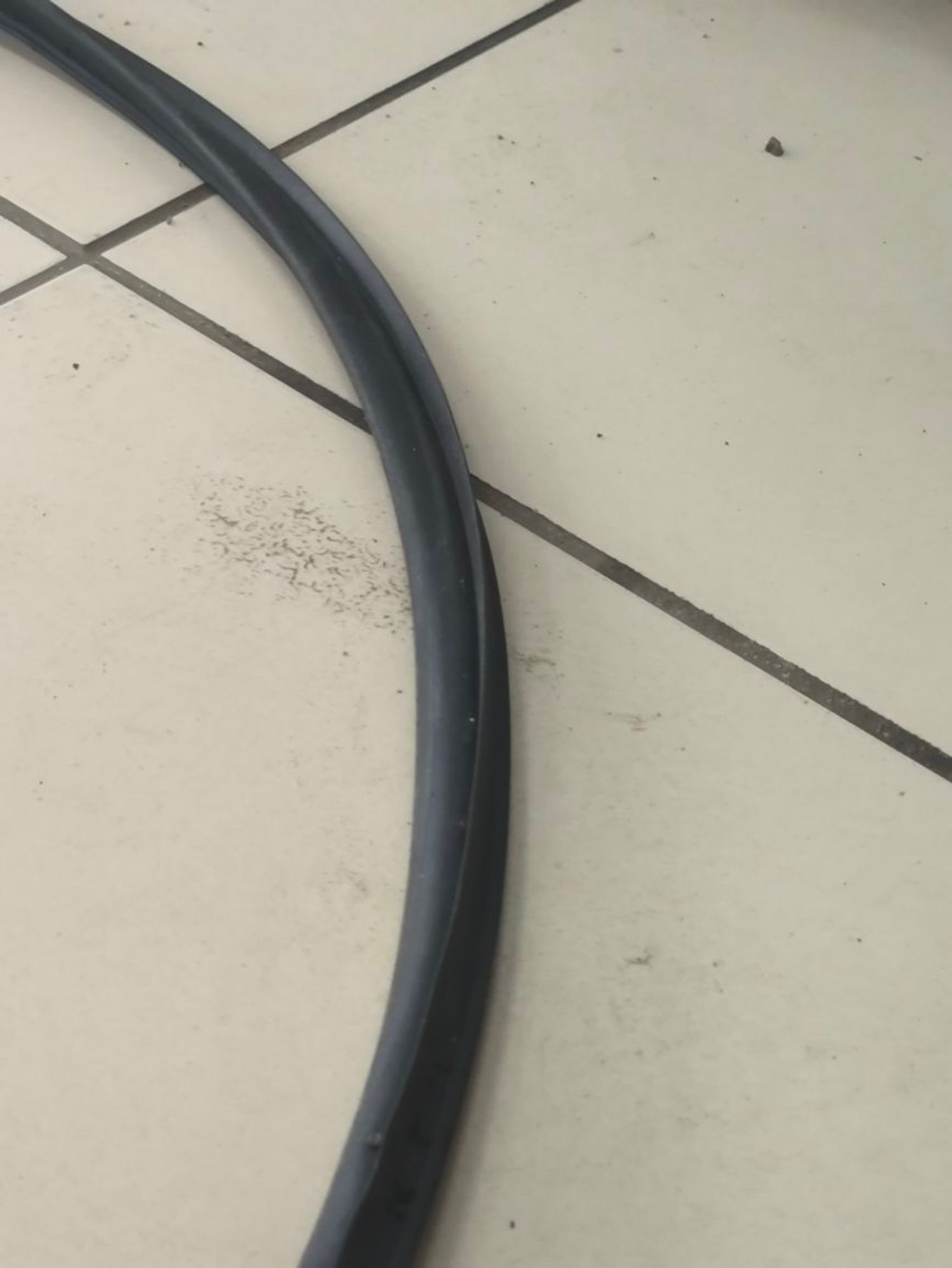 https://ycs.partsauto.market/partsauto-images/thmbs/userImages/a2d258a61cc08549ac0329b7373022c0/part/e3143c17-7917-49f2-856a-7362b8807cff_1785498546840.jpg