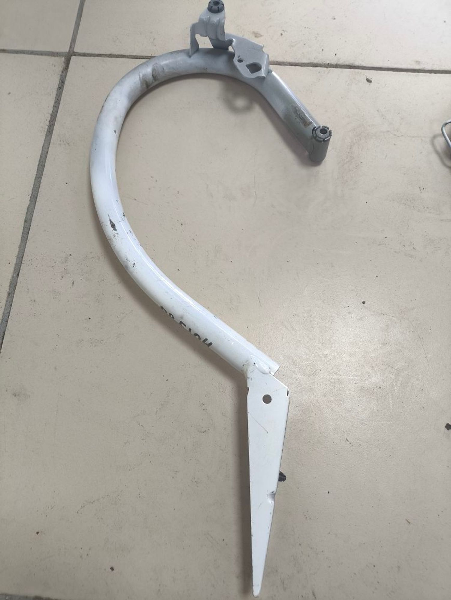 Петля крышки багажника Mercedes-Benz E-класс W212, 2300 рублей, Тамбов