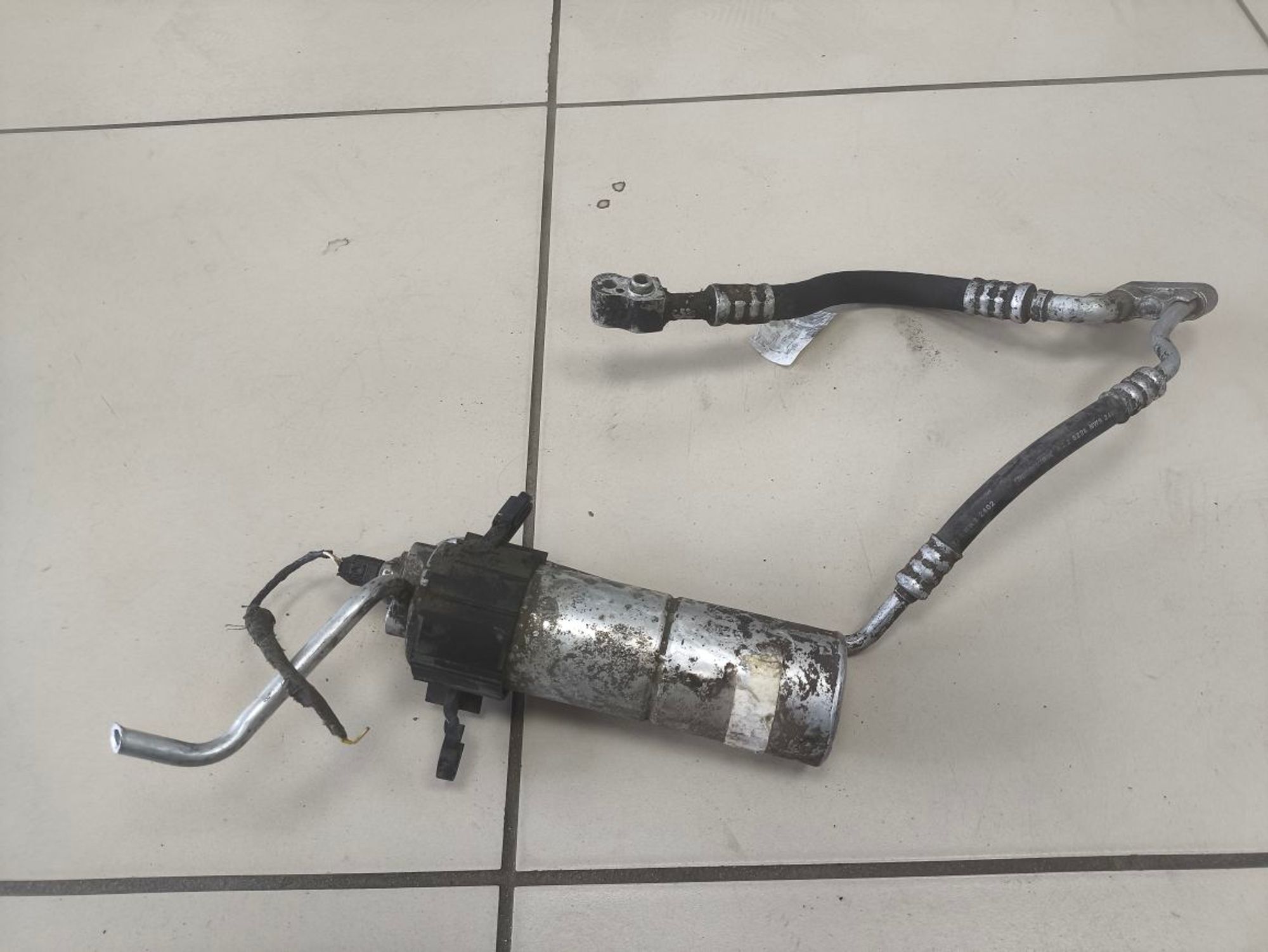 https://ycs.partsauto.market/partsauto-images/thmbs/userImages/a2d258a61cc08549ac0329b7373022c0/part/e504e660-39ef-4fb0-91cc-d126262ed219_1781262598188.jpg