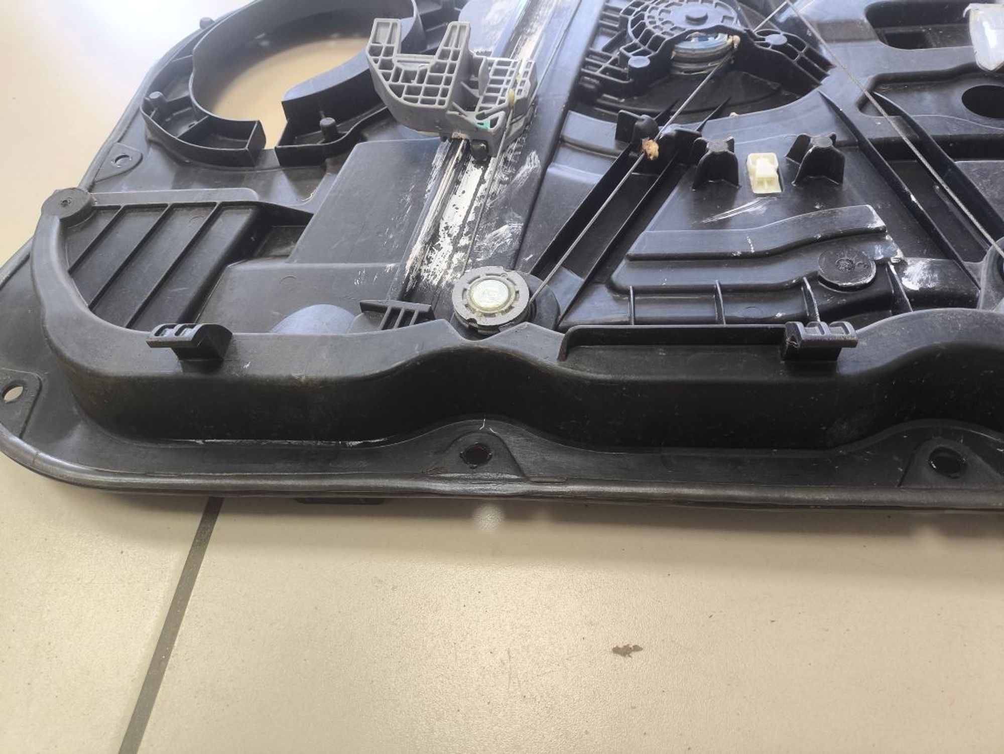 https://ycs.partsauto.market/partsauto-images/thmbs/userImages/a2d258a61cc08549ac0329b7373022c0/part/e558c8a7-660a-43bd-bde2-ebbce1efbb2c_1783514661973.jpg