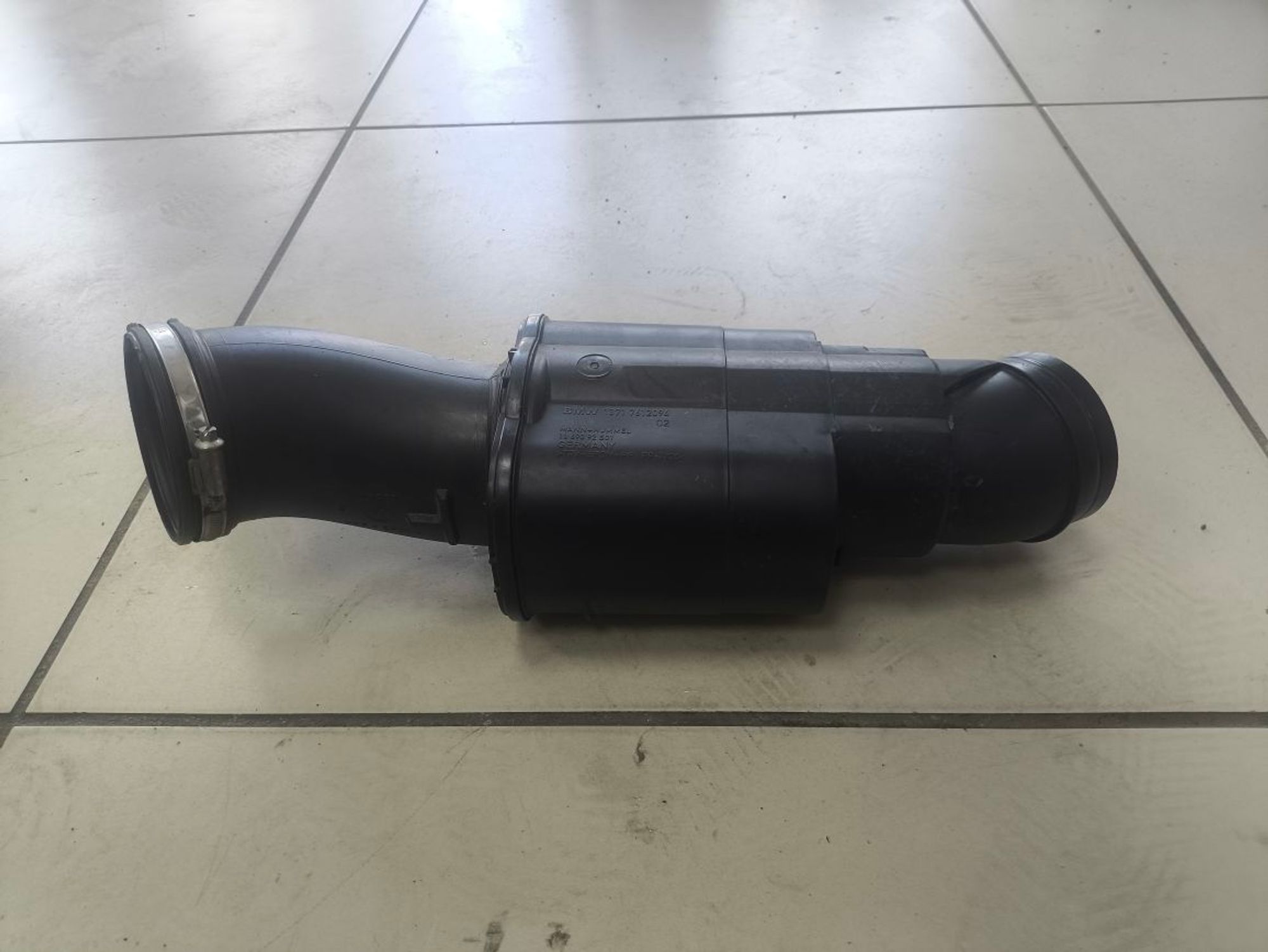 https://ycs.partsauto.market/partsauto-images/thmbs/userImages/a2d258a61cc08549ac0329b7373022c0/part/e652d3df-da9d-481b-a437-69bcba187cc2_1786010894196.jpg