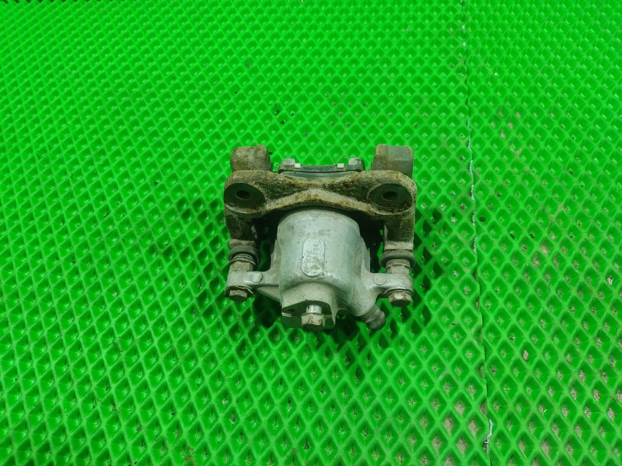 Суппорт тормозной зад.прав. Toyota Camry 40, 2300 рублей, Тамбов