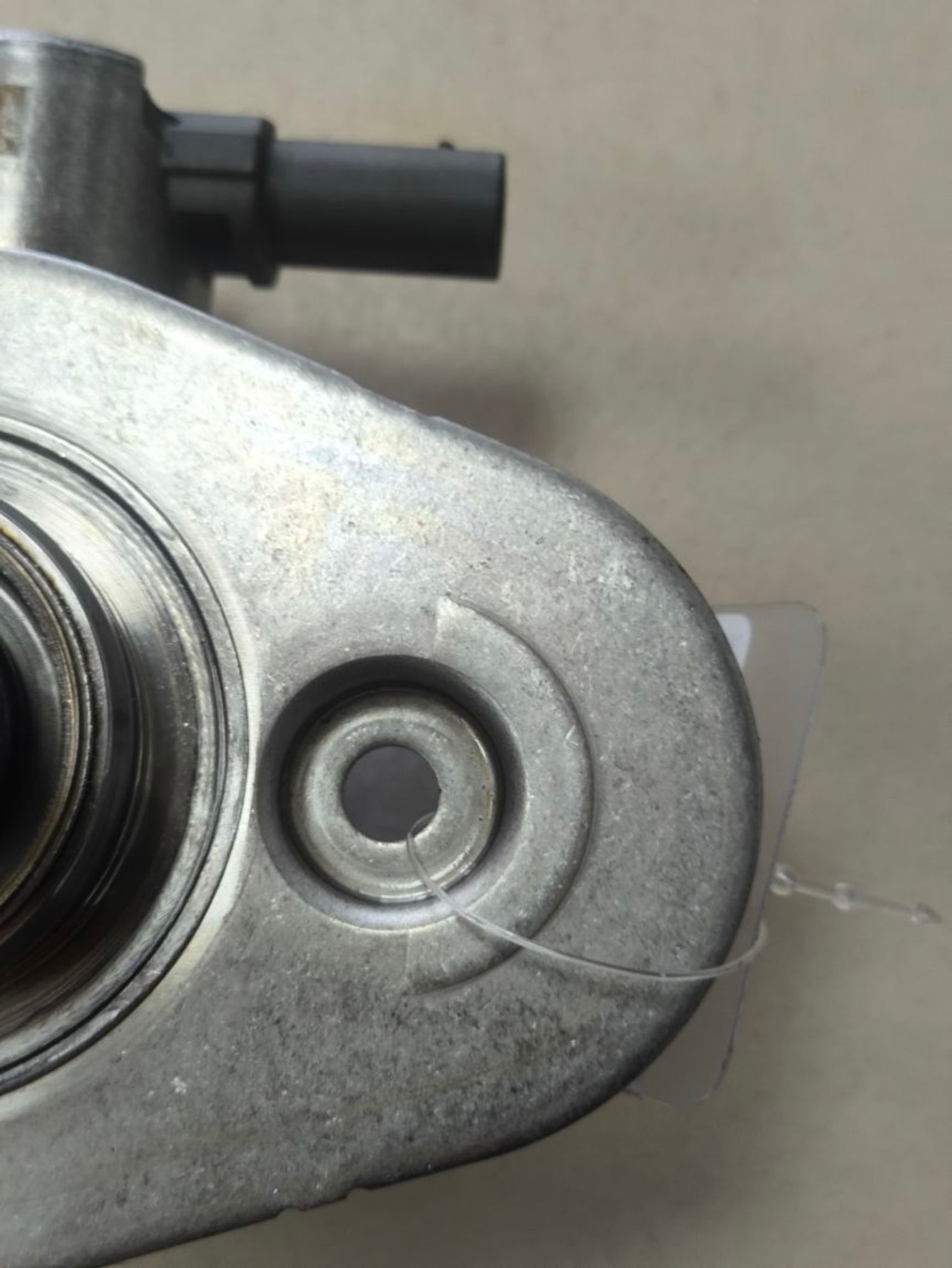 https://ycs.partsauto.market/partsauto-images/thmbs/userImages/a2d258a61cc08549ac0329b7373022c0/part/e81275b3-6e7f-4861-bbee-cbac9a41932d_1785939410570.jpg