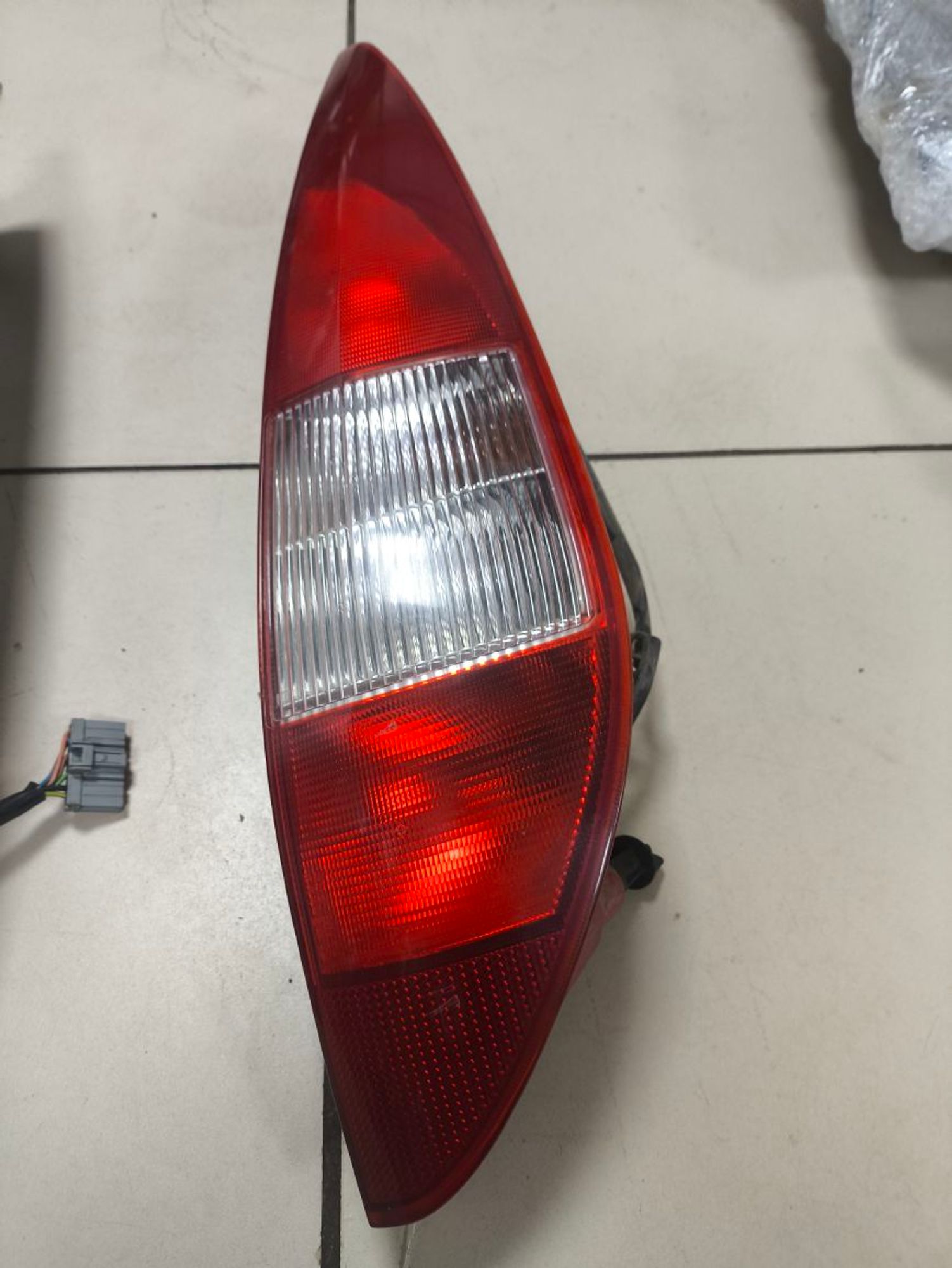 https://ycs.partsauto.market/partsauto-images/thmbs/userImages/a2d258a61cc08549ac0329b7373022c0/part/e8344285-0291-4d48-a15c-3ec5b8310e49_1786953635920.jpg