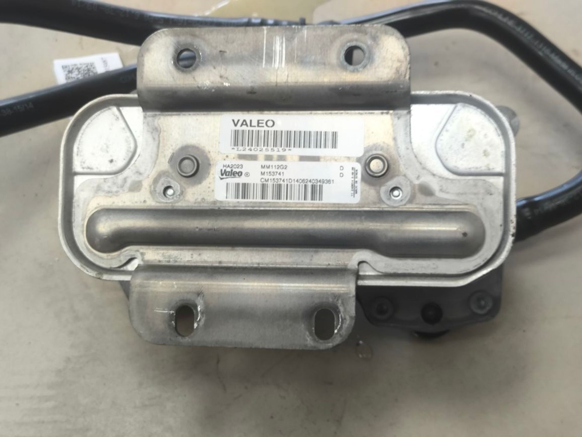 https://ycs.partsauto.market/partsauto-images/thmbs/userImages/a2d258a61cc08549ac0329b7373022c0/part/e89d628f-f477-4d2c-ad55-29323f94463d_1786019338830.jpg