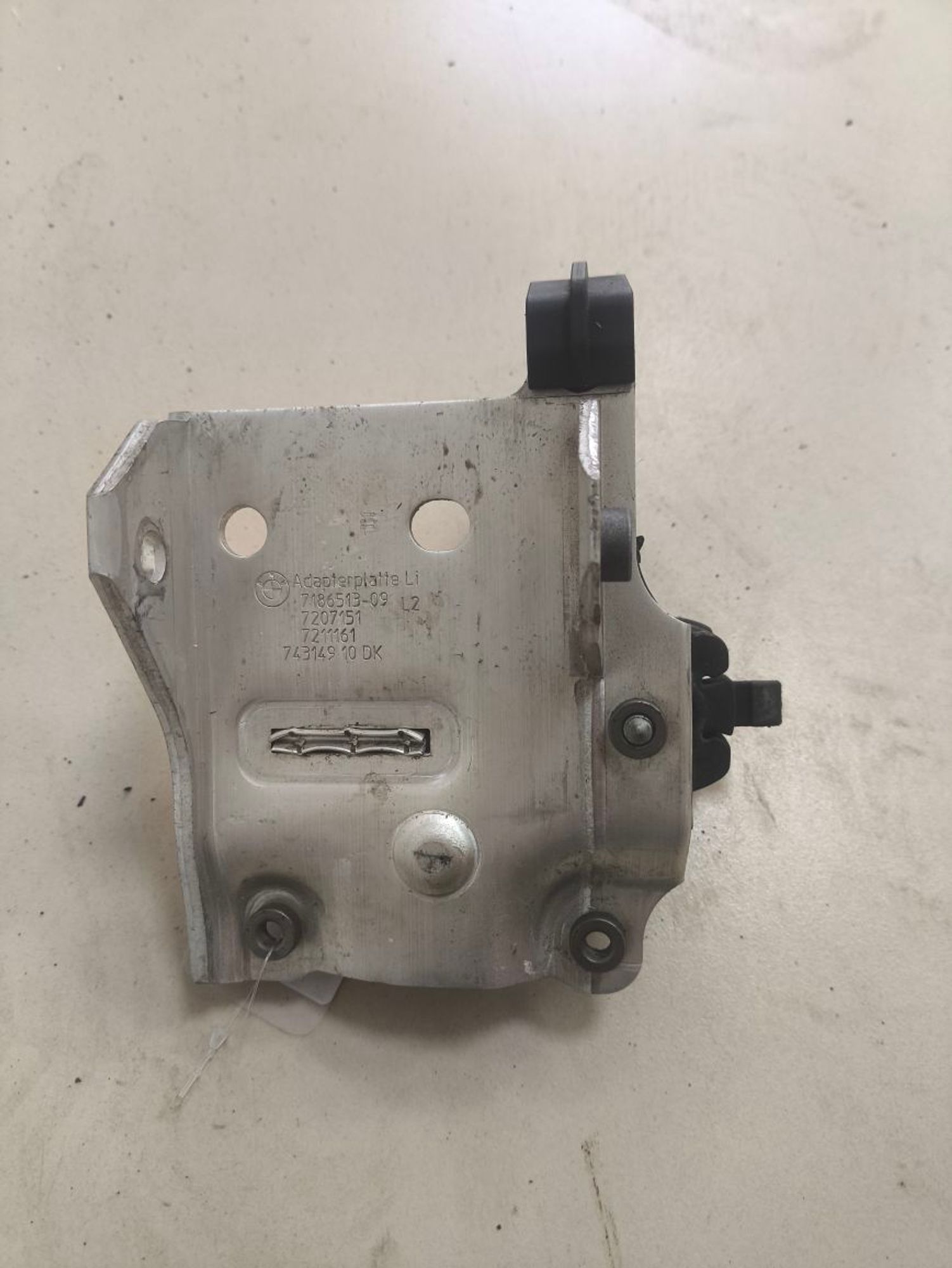 https://ycs.partsauto.market/partsauto-images/thmbs/userImages/a2d258a61cc08549ac0329b7373022c0/part/e92479e3-89e9-48aa-be1b-5fa438d57012_1787146132061.jpg