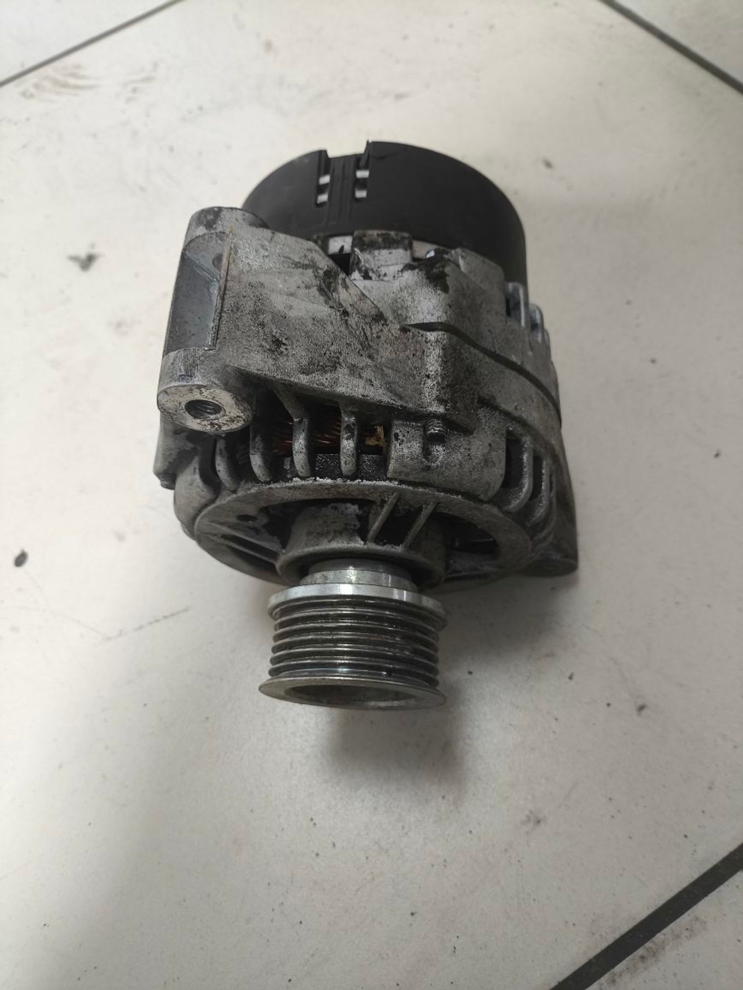 https://ycs.partsauto.market/partsauto-images/thmbs/userImages/a2d258a61cc08549ac0329b7373022c0/part/e963fda5-daed-4b19-8b9d-44f708ec64f9_1783518489021.jpg