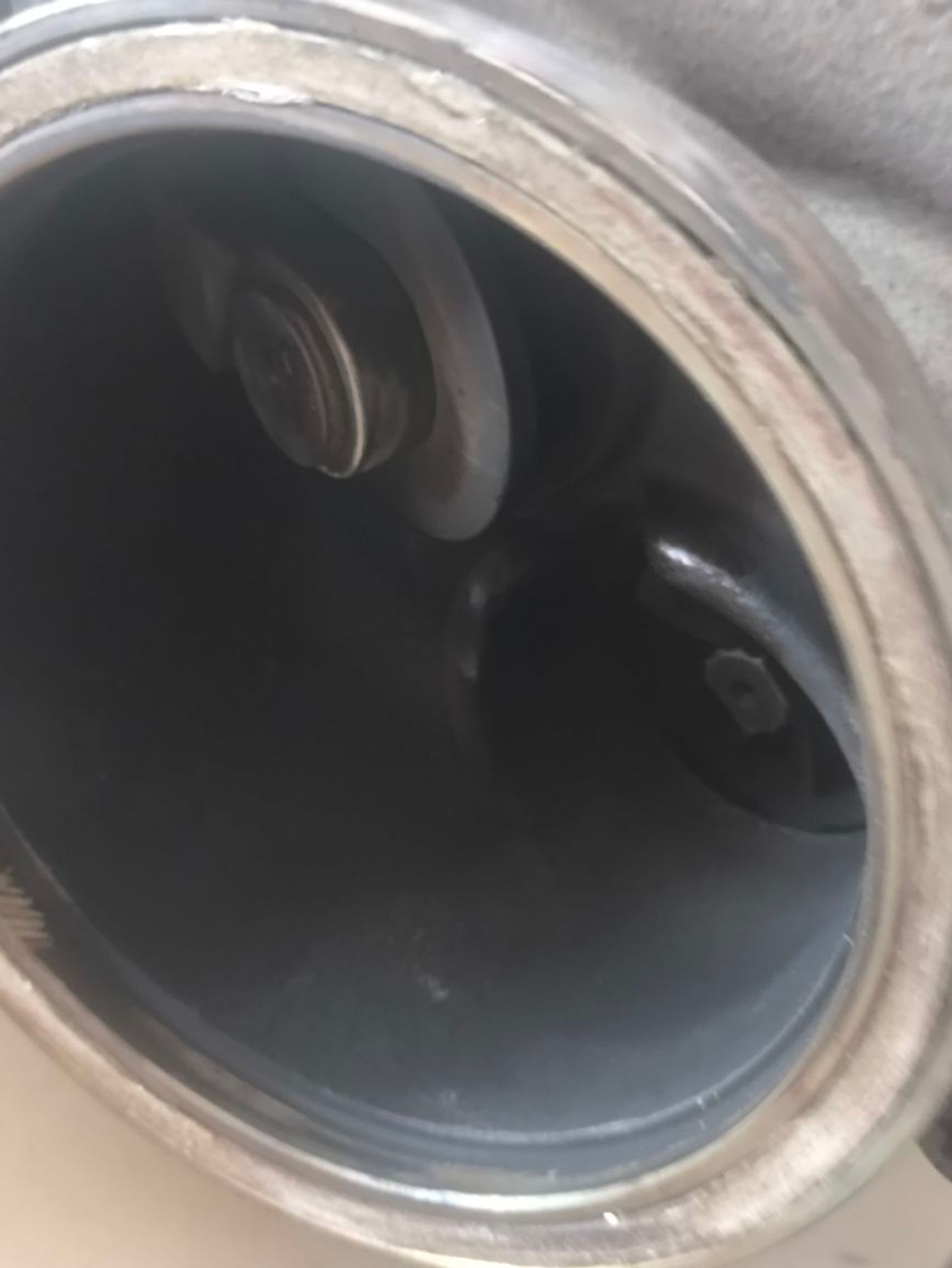 https://ycs.partsauto.market/partsauto-images/thmbs/userImages/a2d258a61cc08549ac0329b7373022c0/part/e97dc624-81cd-4ef3-8815-47908c8a7a84_1786005848062.jpg