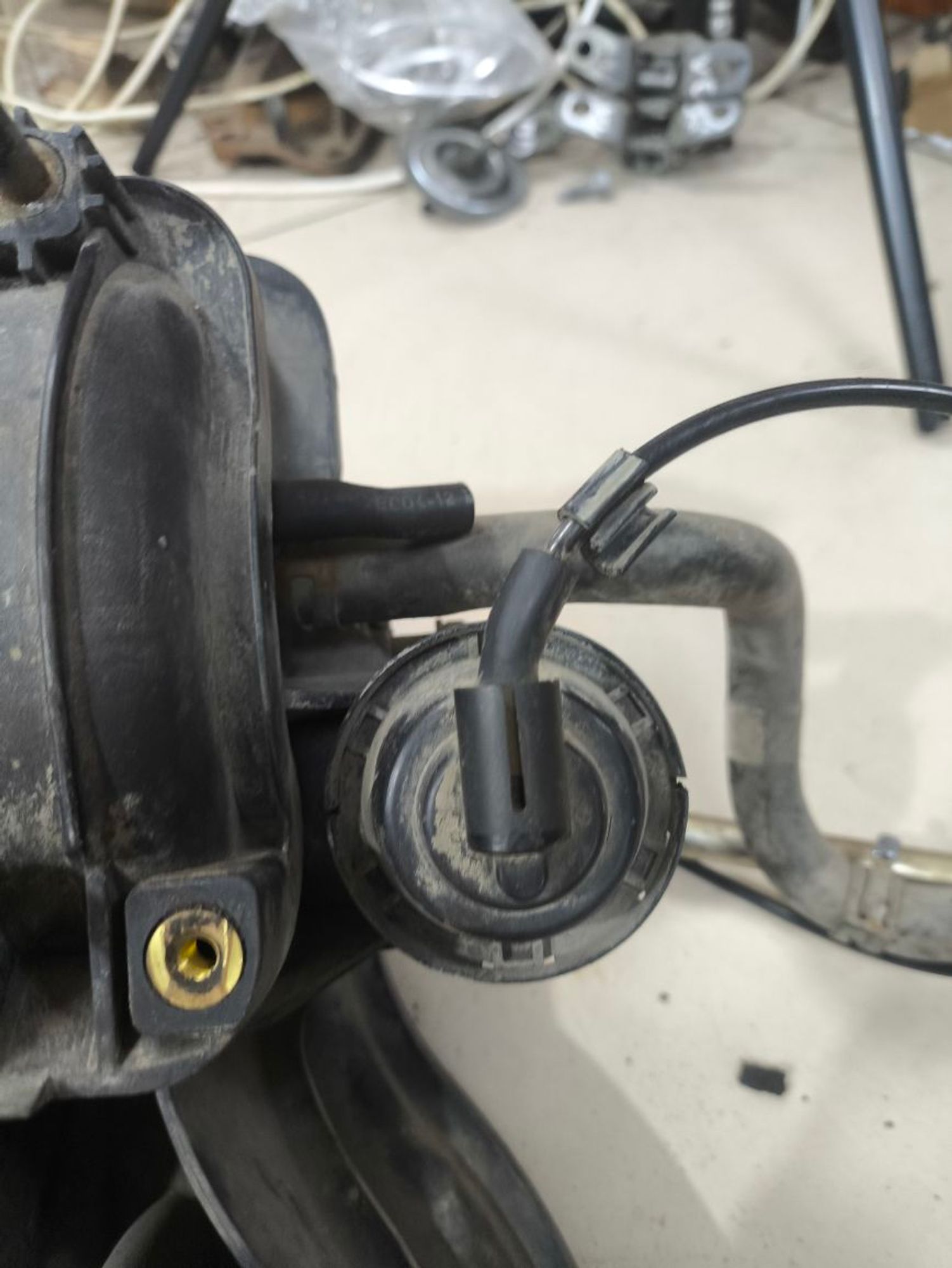 https://ycs.partsauto.market/partsauto-images/thmbs/userImages/a2d258a61cc08549ac0329b7373022c0/part/ea008a3d-d85d-4b65-b5ce-f54768f234eb_1782139981225.jpg