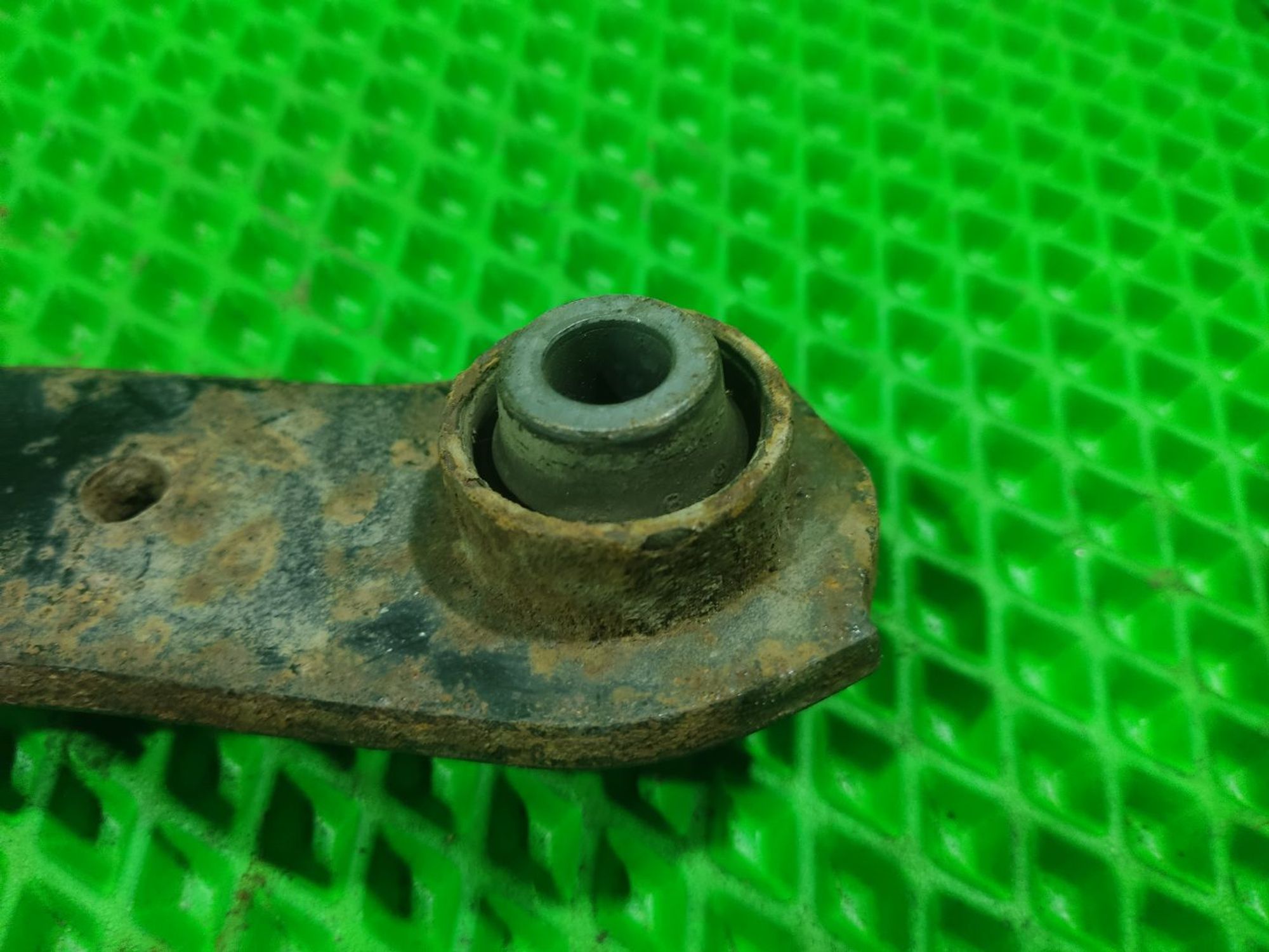 Рычаг подвески зад.поперечный Mitsubishi Lancer IX, 1500 рублей, Тамбов