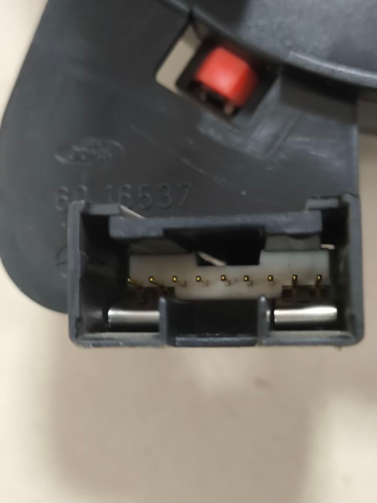 https://ycs.partsauto.market/partsauto-images/thmbs/userImages/a2d258a61cc08549ac0329b7373022c0/part/ec4509a7-e40e-424b-a474-690a6c798df8_1787050097731.jpg