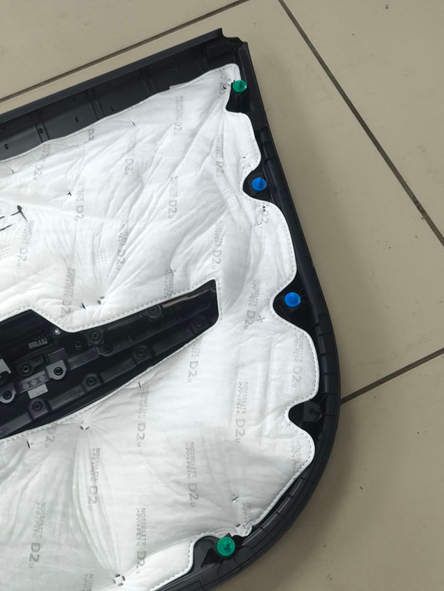 https://ycs.partsauto.market/partsauto-images/thmbs/userImages/a2d258a61cc08549ac0329b7373022c0/part/ed564009-a563-4706-a90b-de32bc7dc6fe_1784901596230.jpg