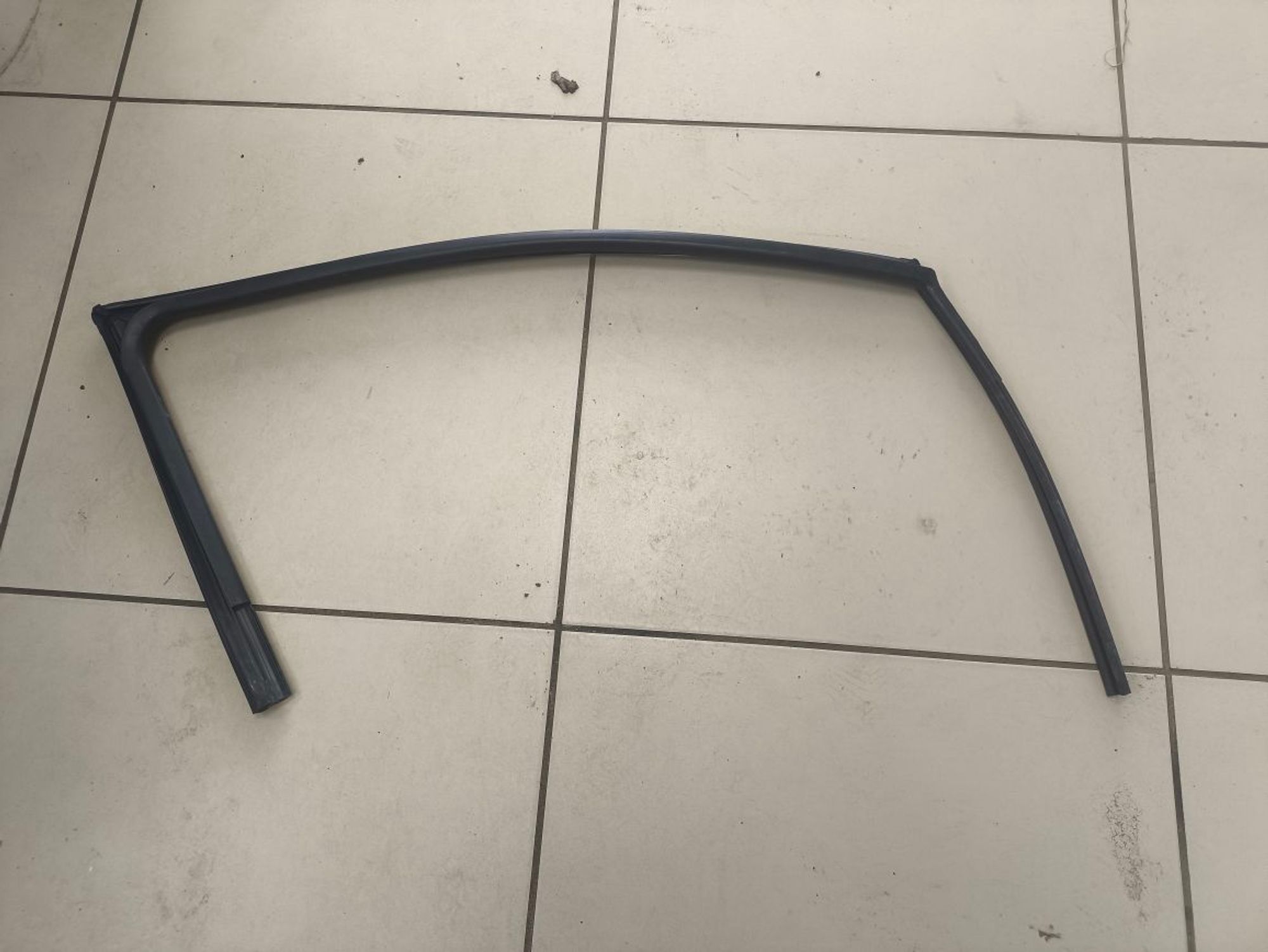 https://ycs.partsauto.market/partsauto-images/thmbs/userImages/a2d258a61cc08549ac0329b7373022c0/part/ee502b30-53af-46e5-b32f-0388fb86c8a9_1785491790317.jpg