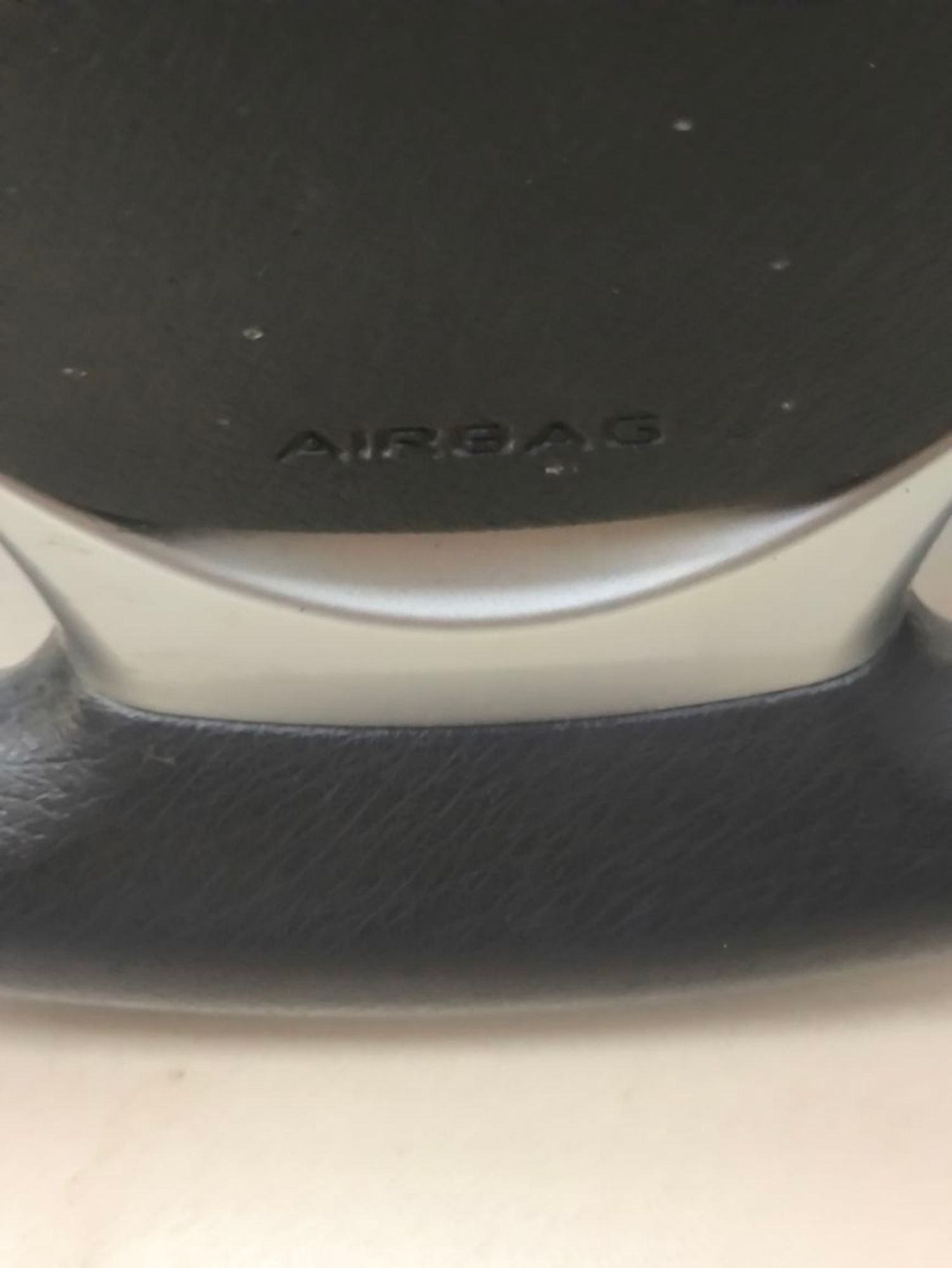 https://ycs.partsauto.market/partsauto-images/thmbs/userImages/a2d258a61cc08549ac0329b7373022c0/part/ee7e3d27-a973-4bfa-ad5d-ccc6137d7529_1784877837162.jpg