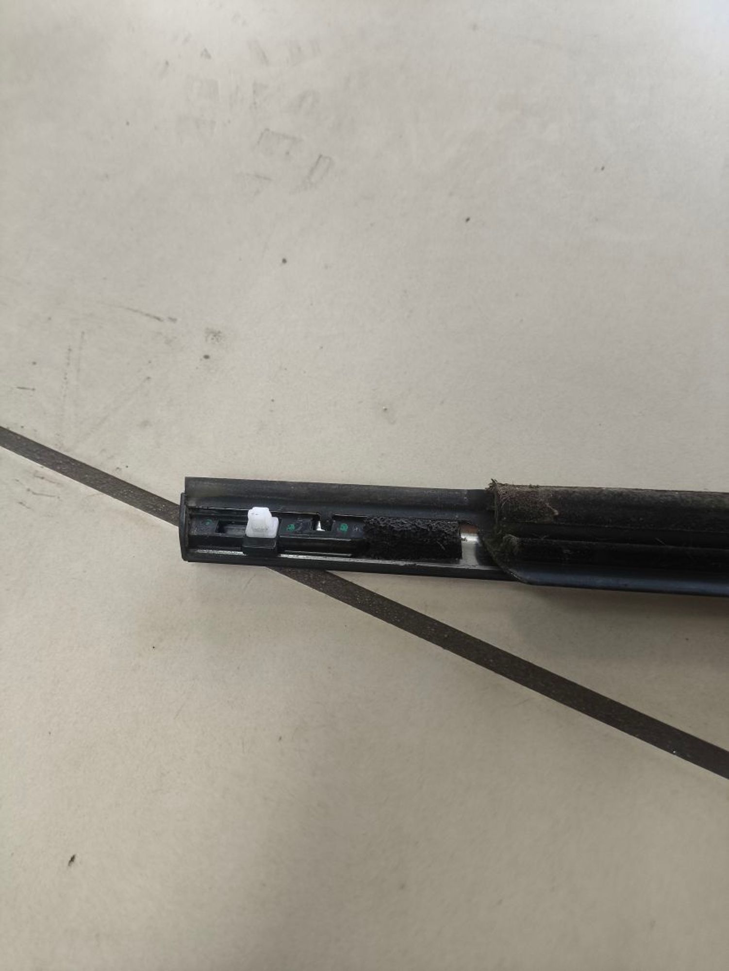 https://ycs.partsauto.market/partsauto-images/thmbs/userImages/a2d258a61cc08549ac0329b7373022c0/part/ef57ae47-58b9-4669-be48-01501039ed50_1784907549387.jpg