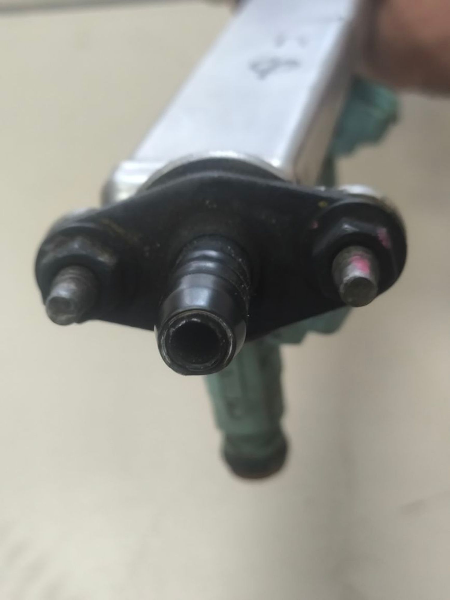 https://ycs.partsauto.market/partsauto-images/thmbs/userImages/a2d258a61cc08549ac0329b7373022c0/part/ef78ba3d-3f45-4893-a44c-426baf5f507f_1786094327326.jpg