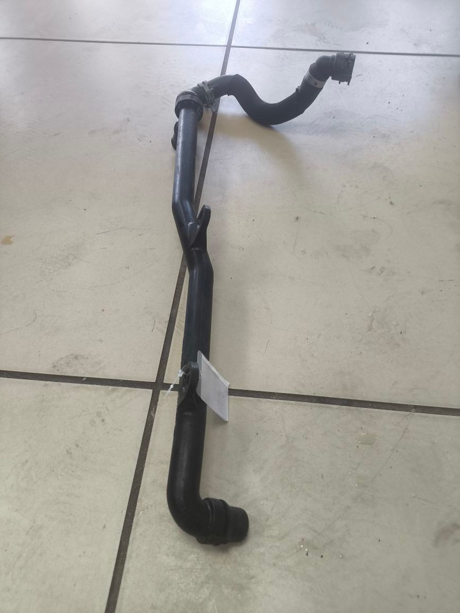 https://ycs.partsauto.market/partsauto-images/thmbs/userImages/a2d258a61cc08549ac0329b7373022c0/part/f02e881a-3da9-44b9-bb12-8144a105a94b_1786021168946.jpg