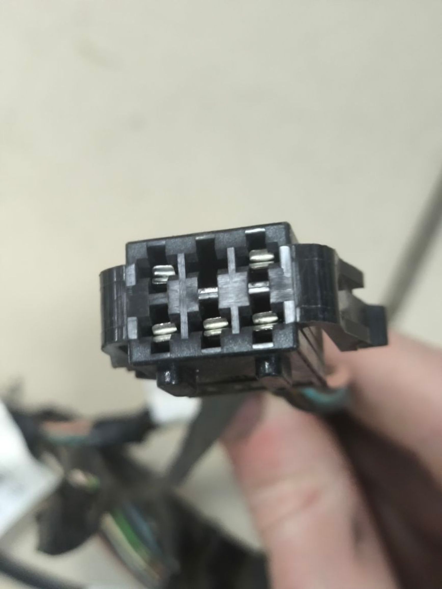 https://ycs.partsauto.market/partsauto-images/thmbs/userImages/a2d258a61cc08549ac0329b7373022c0/part/f2065294-3629-4253-989b-d6a161fedba7_1781940524275.jpg