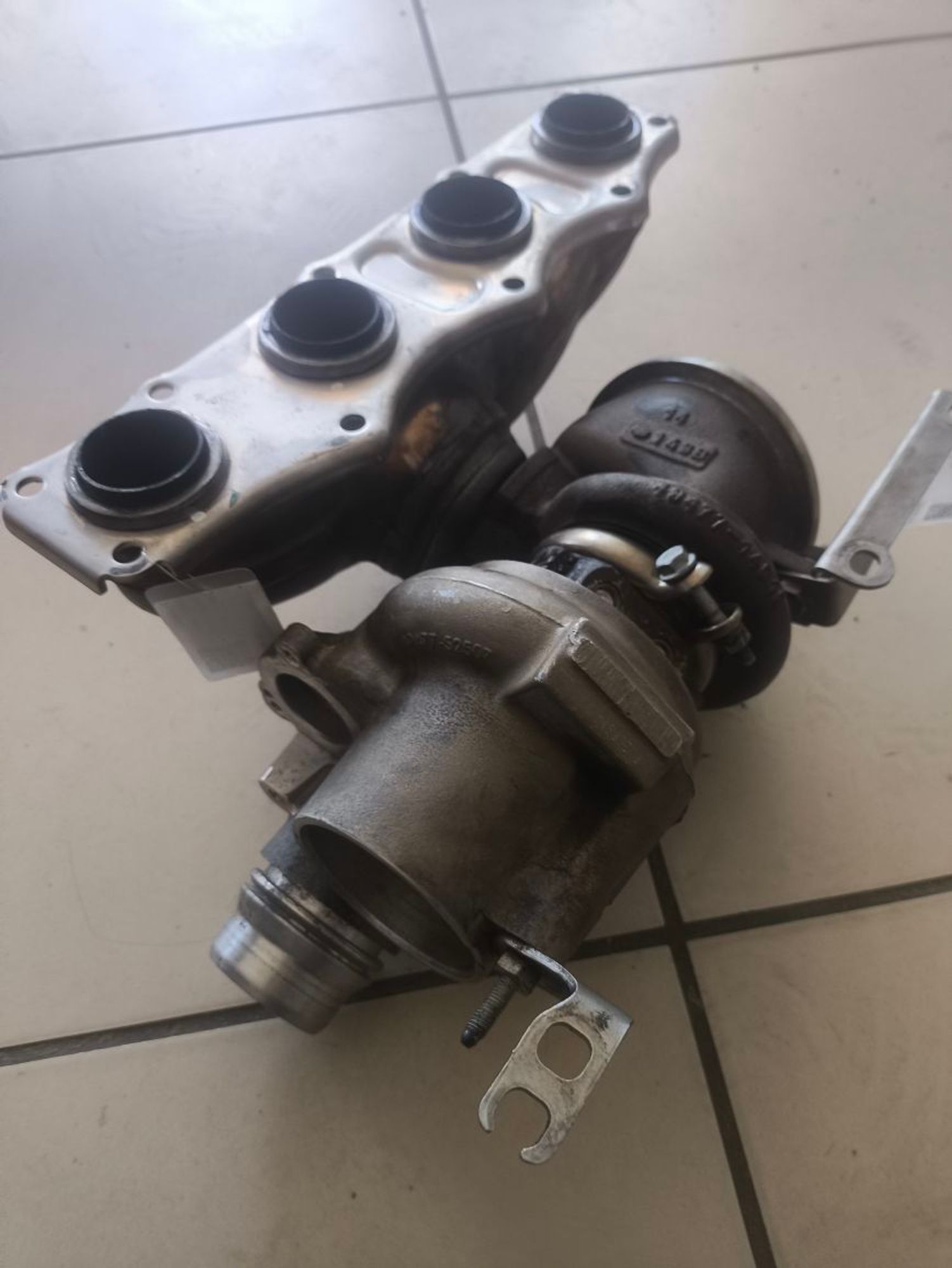 https://ycs.partsauto.market/partsauto-images/thmbs/userImages/a2d258a61cc08549ac0329b7373022c0/part/f26969f8-9853-44e8-b2af-644deda6c904_1786005852501.jpg