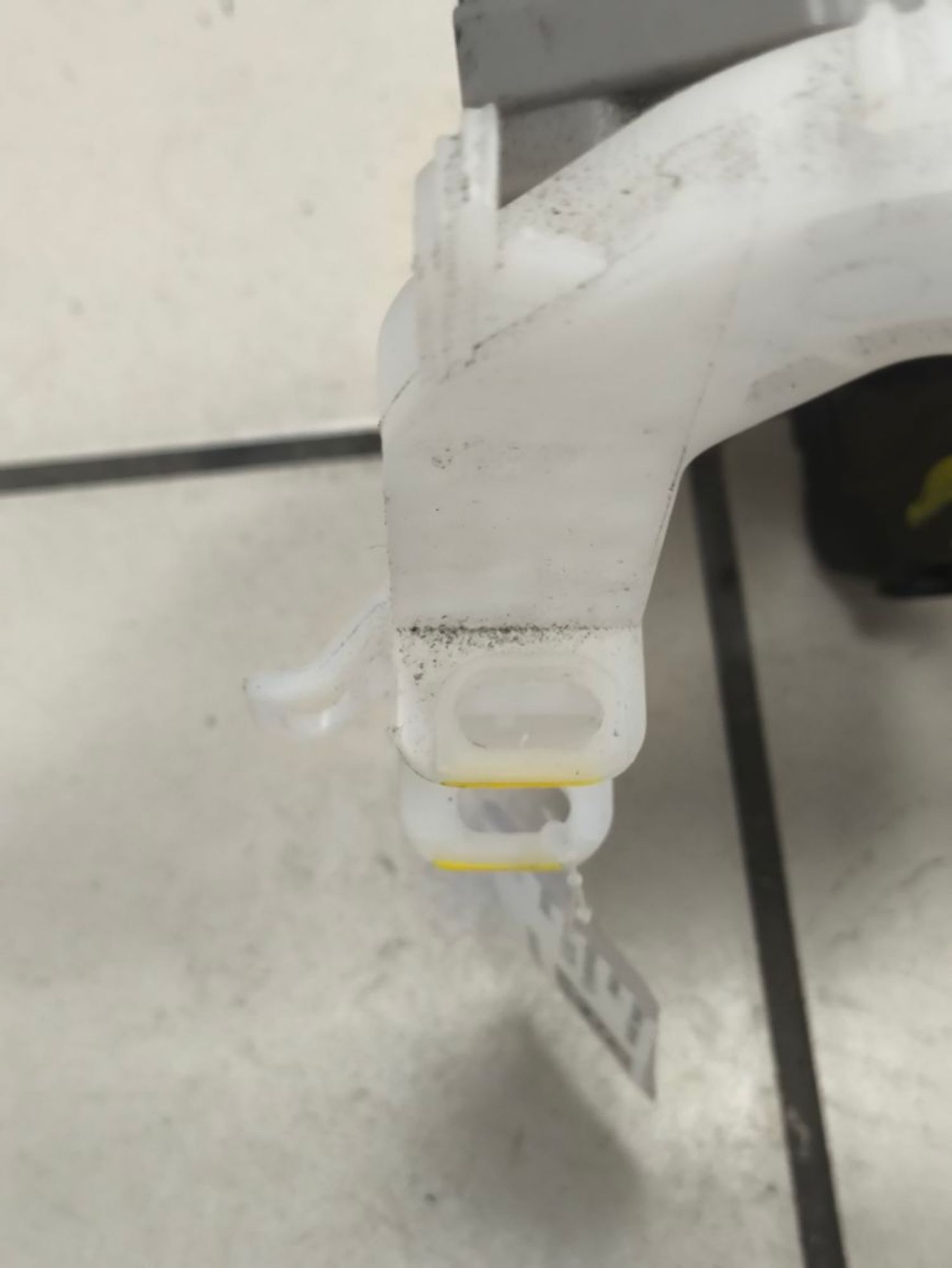 https://ycs.partsauto.market/partsauto-images/thmbs/userImages/a2d258a61cc08549ac0329b7373022c0/part/f55c5671-6ec1-4c3f-bf8f-bd03c04de558_1784897830327.jpg