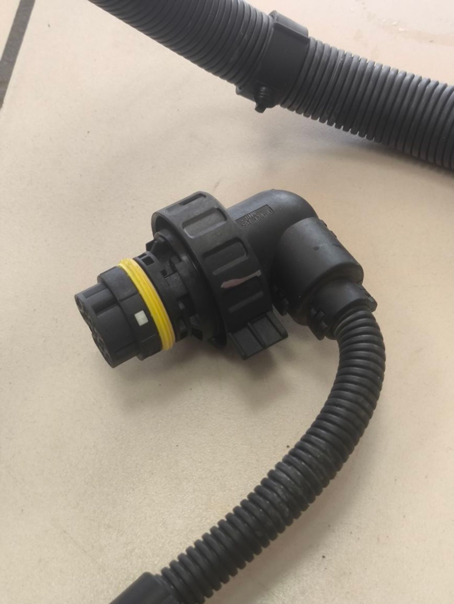 https://ycs.partsauto.market/partsauto-images/thmbs/userImages/a2d258a61cc08549ac0329b7373022c0/part/f61a830e-6609-4cd3-a3b9-689c8eec8c9a_1786085339887.jpg