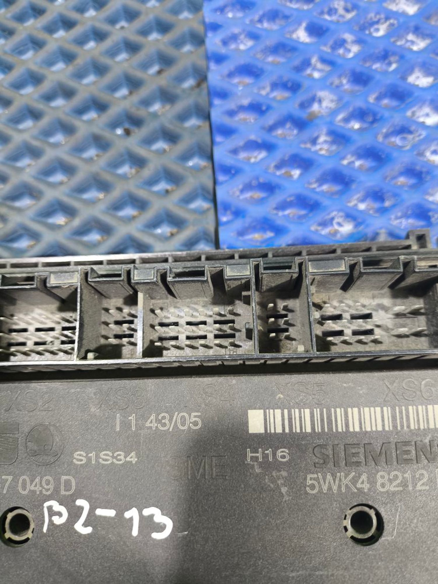 https://ycs.partsauto.market/partsauto-images/thmbs/userImages/a2d258a61cc08549ac0329b7373022c0/part/f821081d-c582-4789-aa30-d49186e92aff_1779973611717.jpg