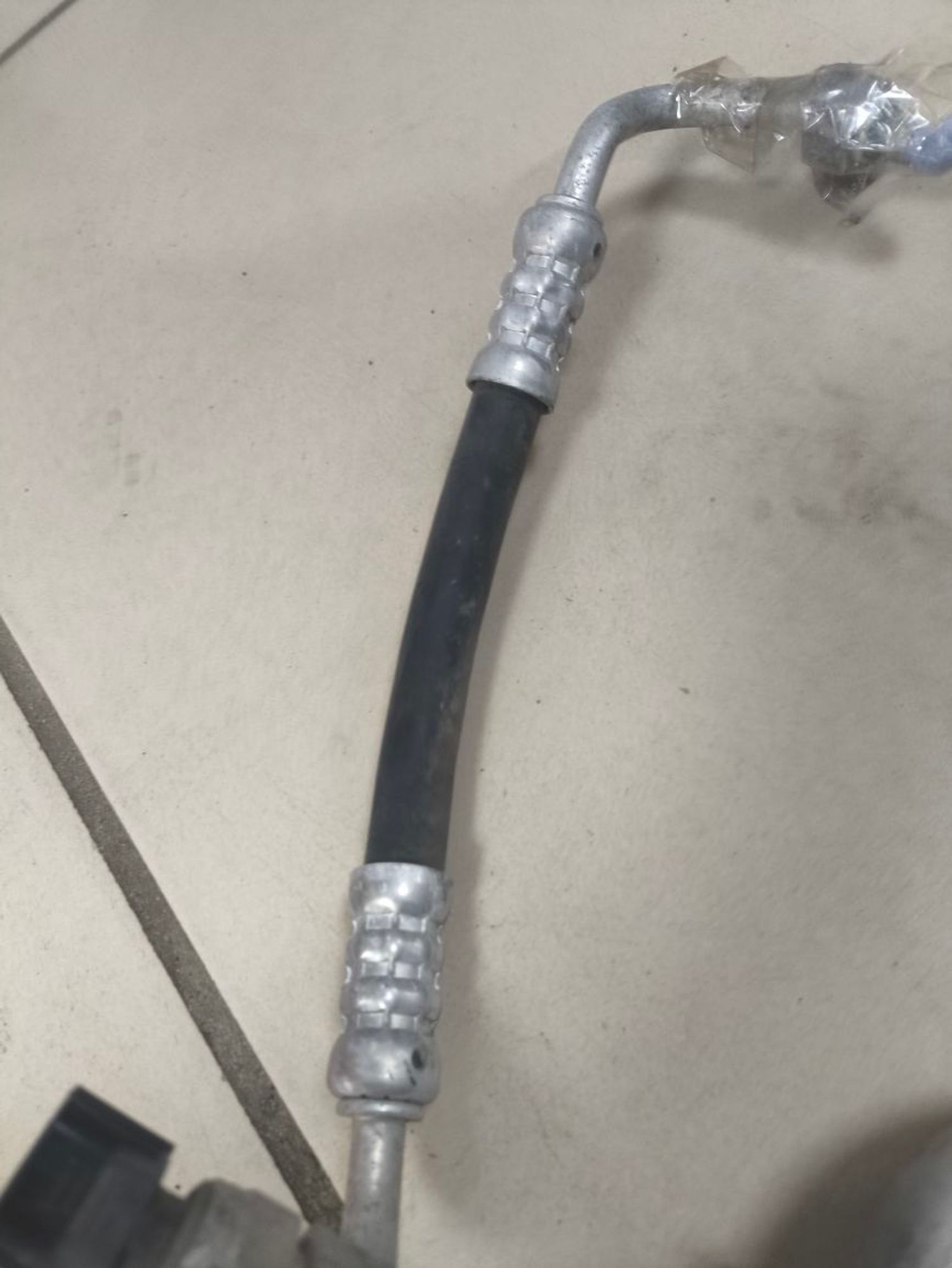 https://ycs.partsauto.market/partsauto-images/thmbs/userImages/a2d258a61cc08549ac0329b7373022c0/part/f82fb399-cff4-460b-8fe7-9693d2d75984_1782116302039.jpg