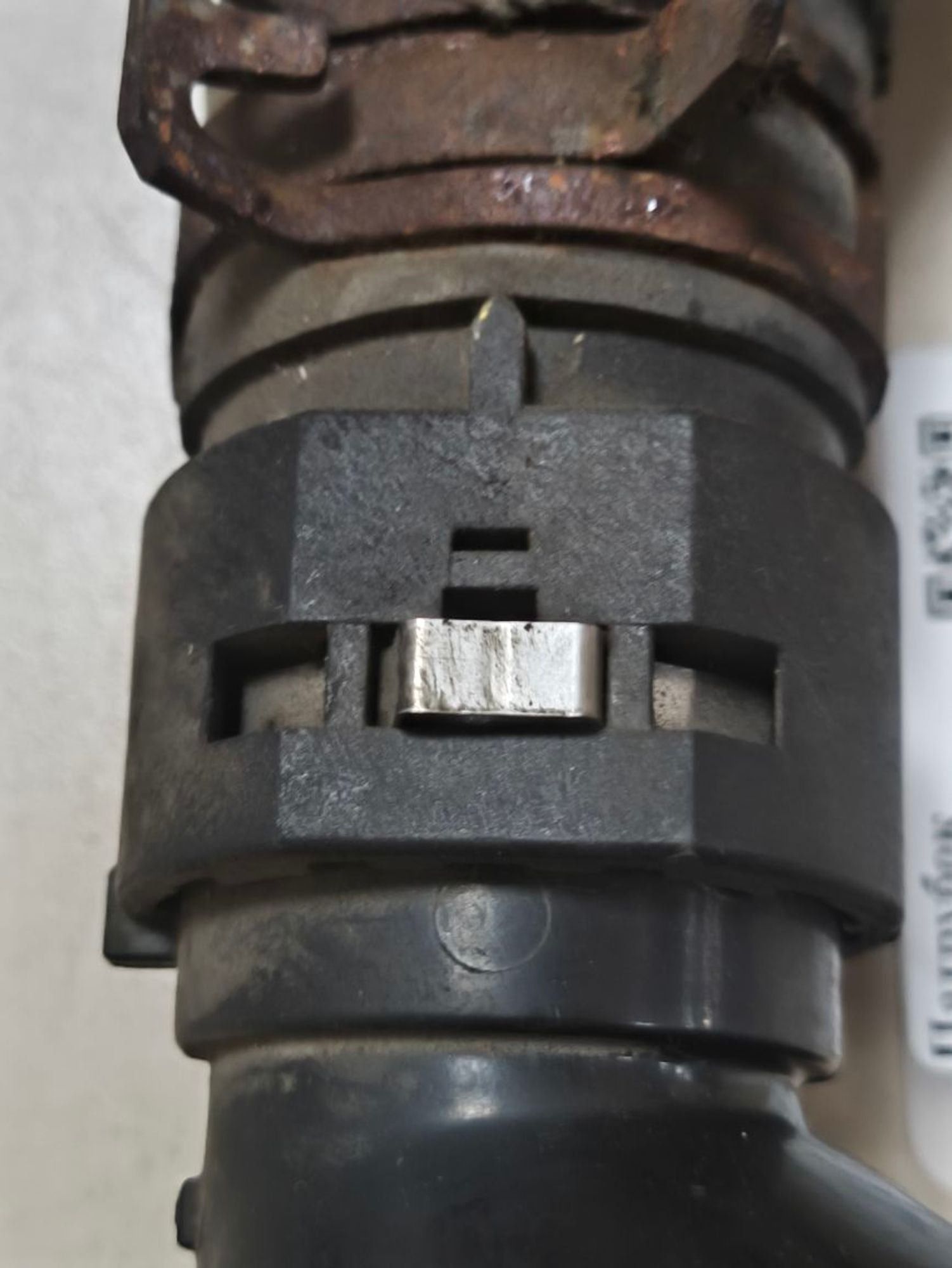 https://ycs.partsauto.market/partsauto-images/thmbs/userImages/a2d258a61cc08549ac0329b7373022c0/part/f8a94a18-288a-47b0-b0c5-1fbd5aa31b8c_1786957097512.jpg
