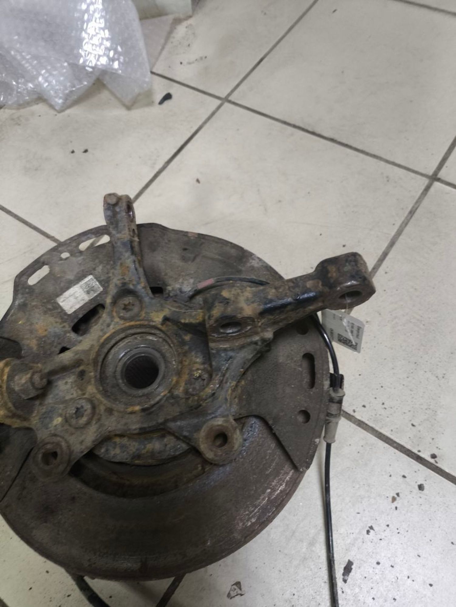 https://ycs.partsauto.market/partsauto-images/thmbs/userImages/a2d258a61cc08549ac0329b7373022c0/part/ff3afb49-4667-497c-ae38-871b05097c99_1787042714252.jpg