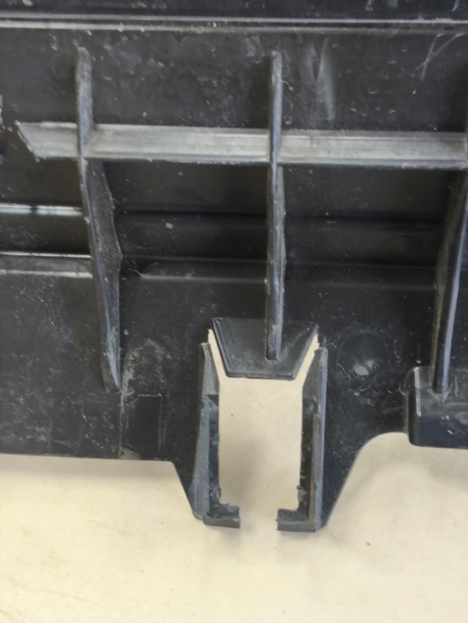 https://ycs.partsauto.market/partsauto-images/thmbs/userImages/a2d258a61cc08549ac0329b7373022c0/part/ff4b5328-f34d-40ec-ad09-0715fc67e657_1782311987755.jpg