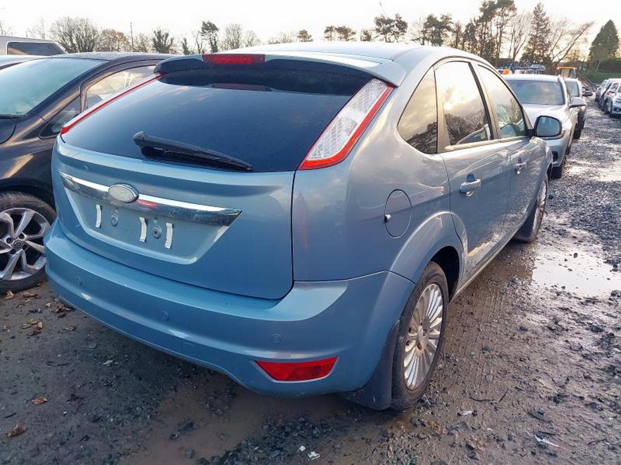 https://ycs.partsauto.market/partsauto-images/thmbs/userImages/a486c87f8955b6e25f9185efee619899/car/82bea7c9-8d56-44de-8226-e3fda8ad8aa3_1778190078853.jpg
