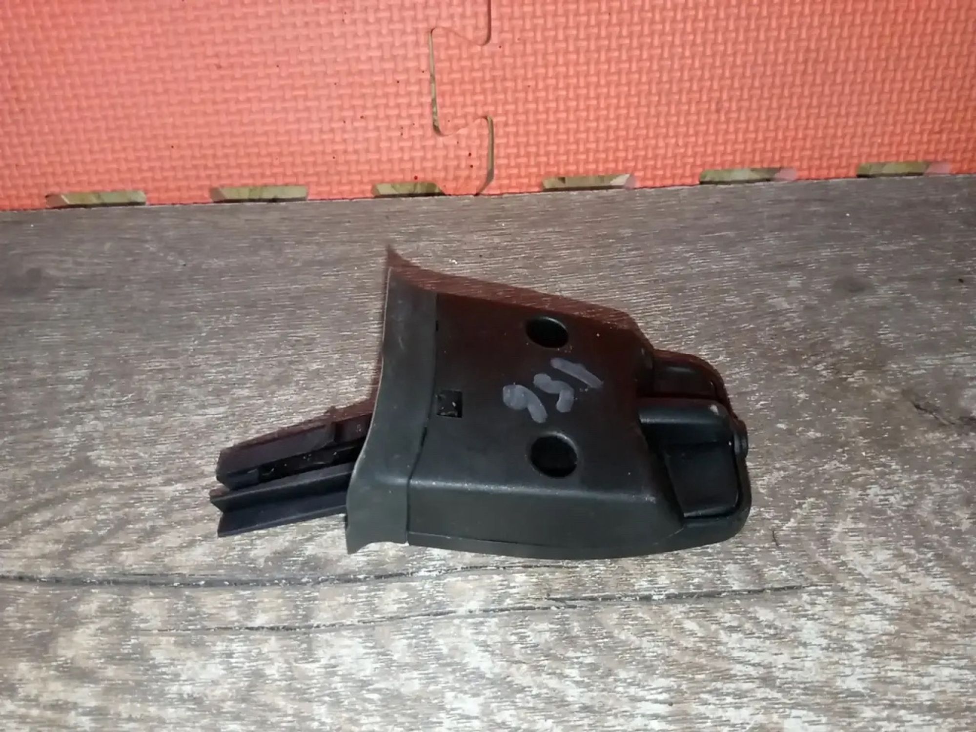 https://ycs.partsauto.market/partsauto-images/thmbs/userImages/a486c87f8955b6e25f9185efee619899/part/05cfa619-d360-40ce-a6e0-888da80ee530_1778610880353.jpg