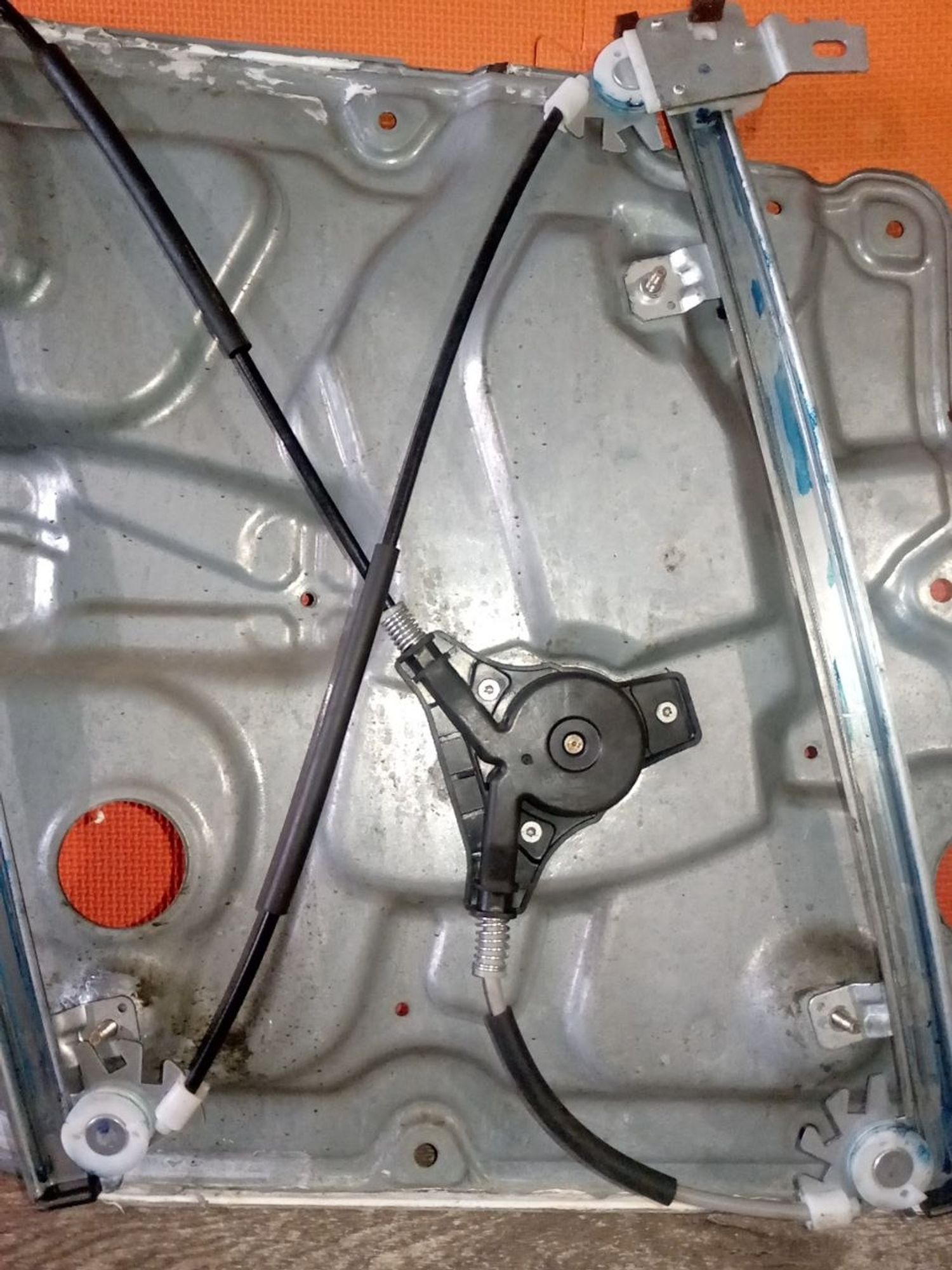 https://ycs.partsauto.market/partsauto-images/thmbs/userImages/a486c87f8955b6e25f9185efee619899/part/0683e72b-4d9c-46cf-9ba9-fd95c39f81eb_1775856419691.jpg