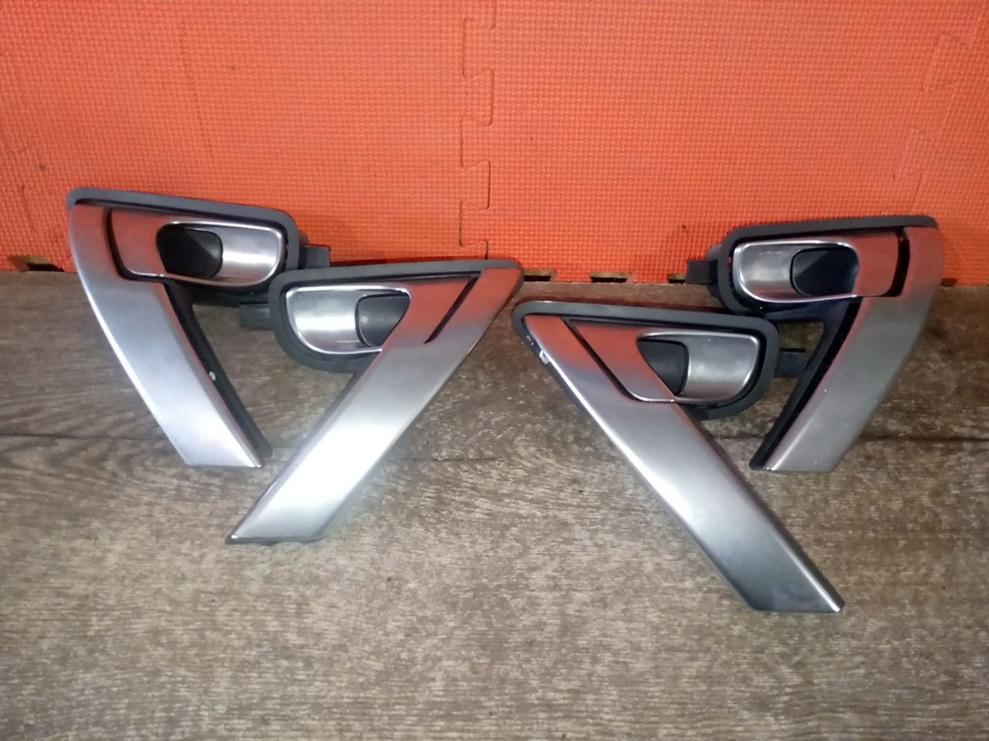 https://ycs.partsauto.market/partsauto-images/thmbs/userImages/a486c87f8955b6e25f9185efee619899/part/07b4e4df-53c2-4e8f-8427-e7ca736b9f46_1775856439352.jpg