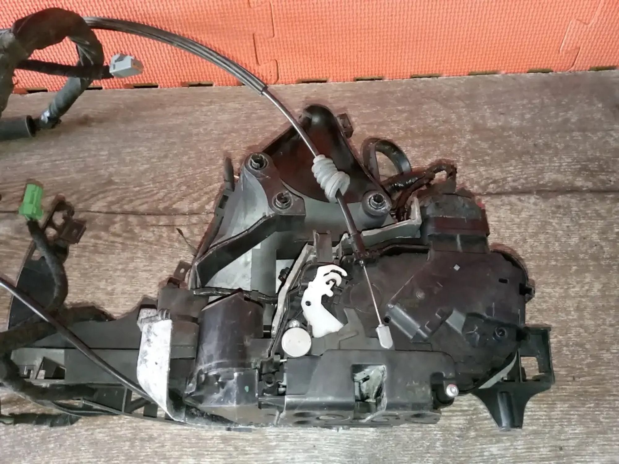 https://ycs.partsauto.market/partsauto-images/thmbs/userImages/a486c87f8955b6e25f9185efee619899/part/09116b66-02c9-4f86-b1e3-27c200f4177b_1775854405113.jpg