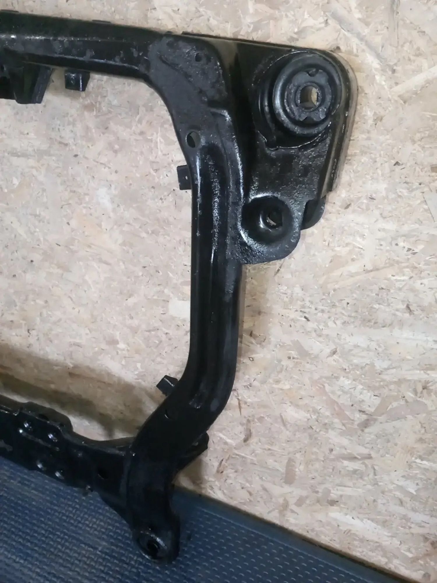 https://ycs.partsauto.market/partsauto-images/thmbs/userImages/a486c87f8955b6e25f9185efee619899/part/091f4098-162b-48da-b81f-0d1832249dba_1776689376299.jpg