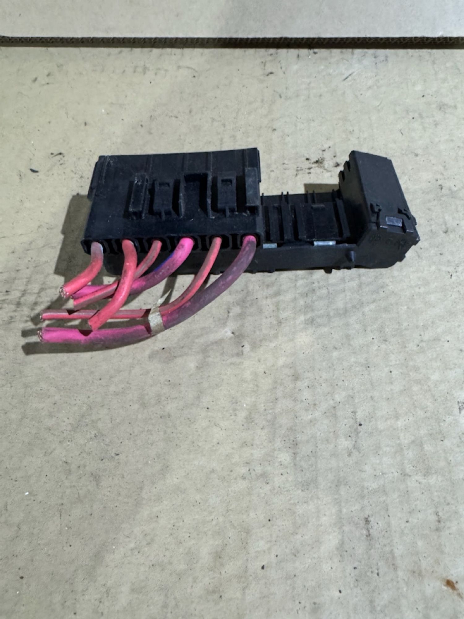 https://ycs.partsauto.market/partsauto-images/thmbs/userImages/a486c87f8955b6e25f9185efee619899/part/0be0fdd5-9fb2-49b9-b166-d8926a509509_1786915202816.jpg