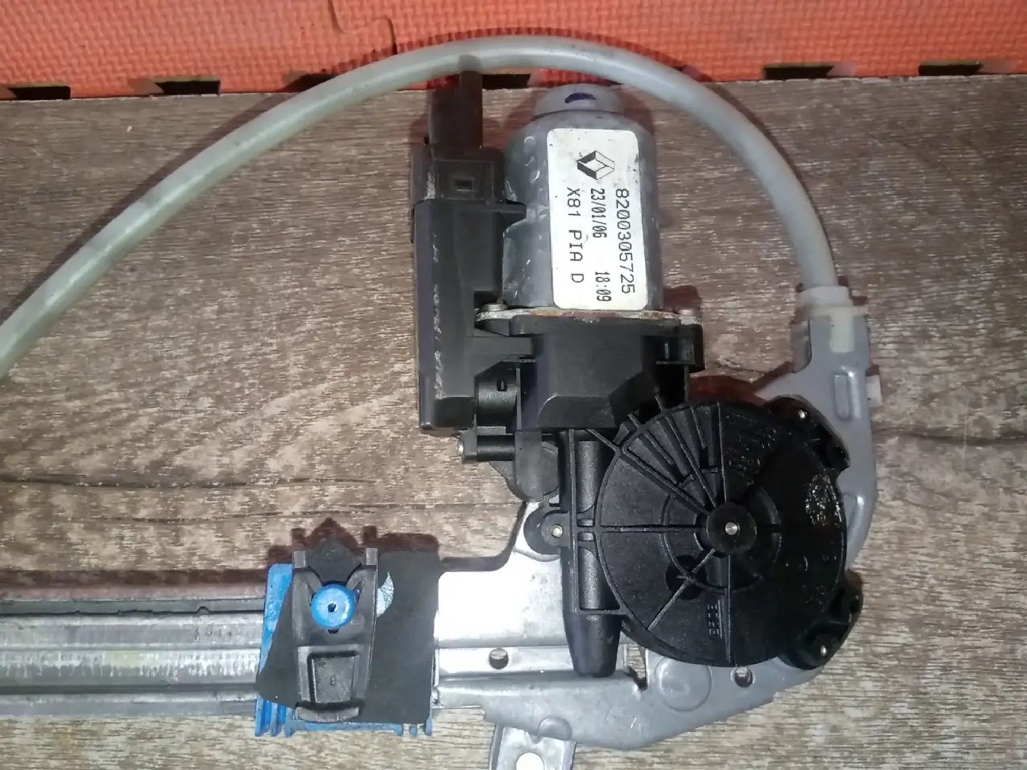 https://ycs.partsauto.market/partsauto-images/thmbs/userImages/a486c87f8955b6e25f9185efee619899/part/0c52e125-008f-476d-af62-af55dc627762_1783543833645.jpg
