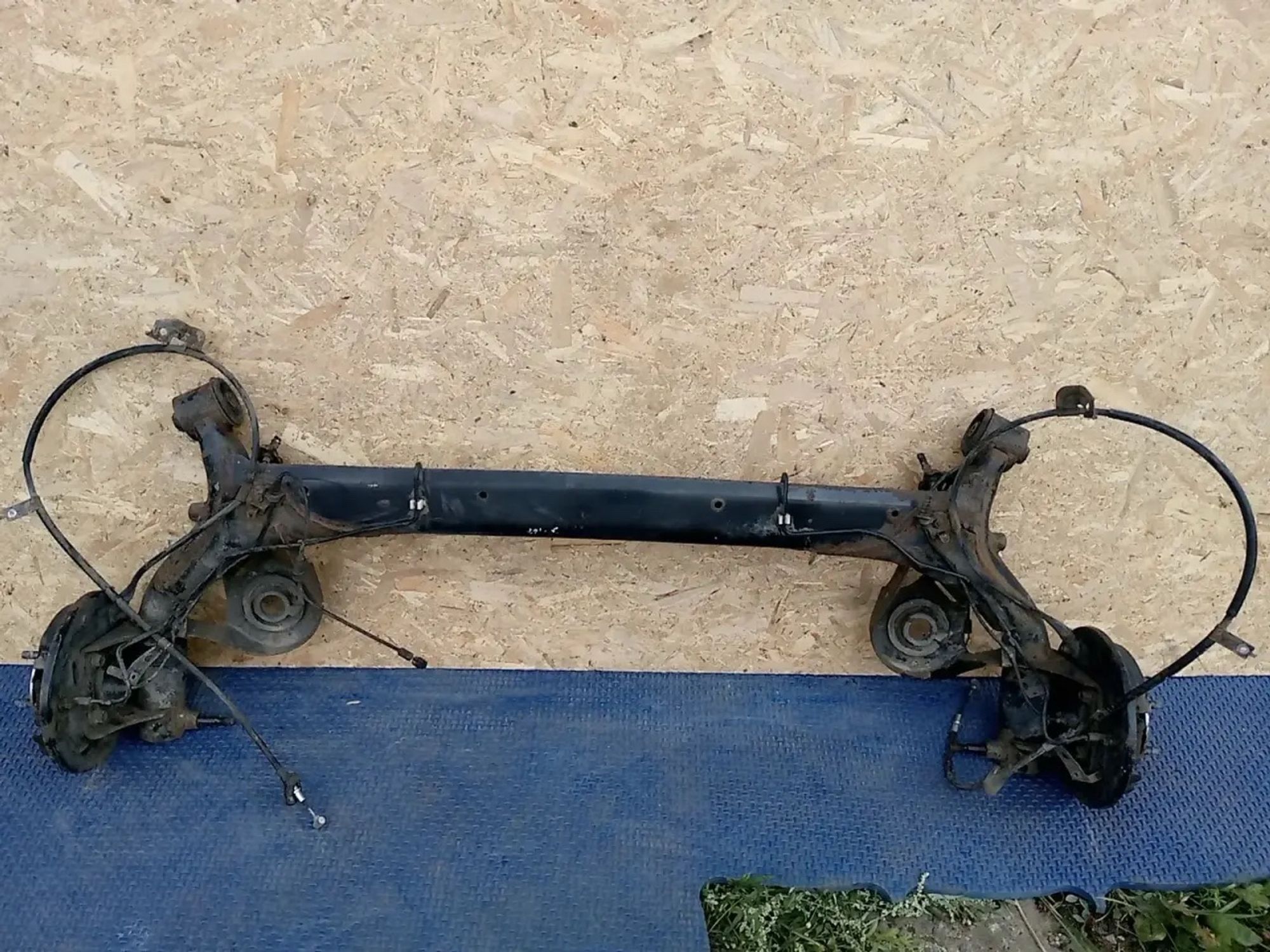 https://ycs.partsauto.market/partsauto-images/thmbs/userImages/a486c87f8955b6e25f9185efee619899/part/0d0713e7-b4c6-4bc0-9749-3e11c2f1245b_1785441517950.jpg